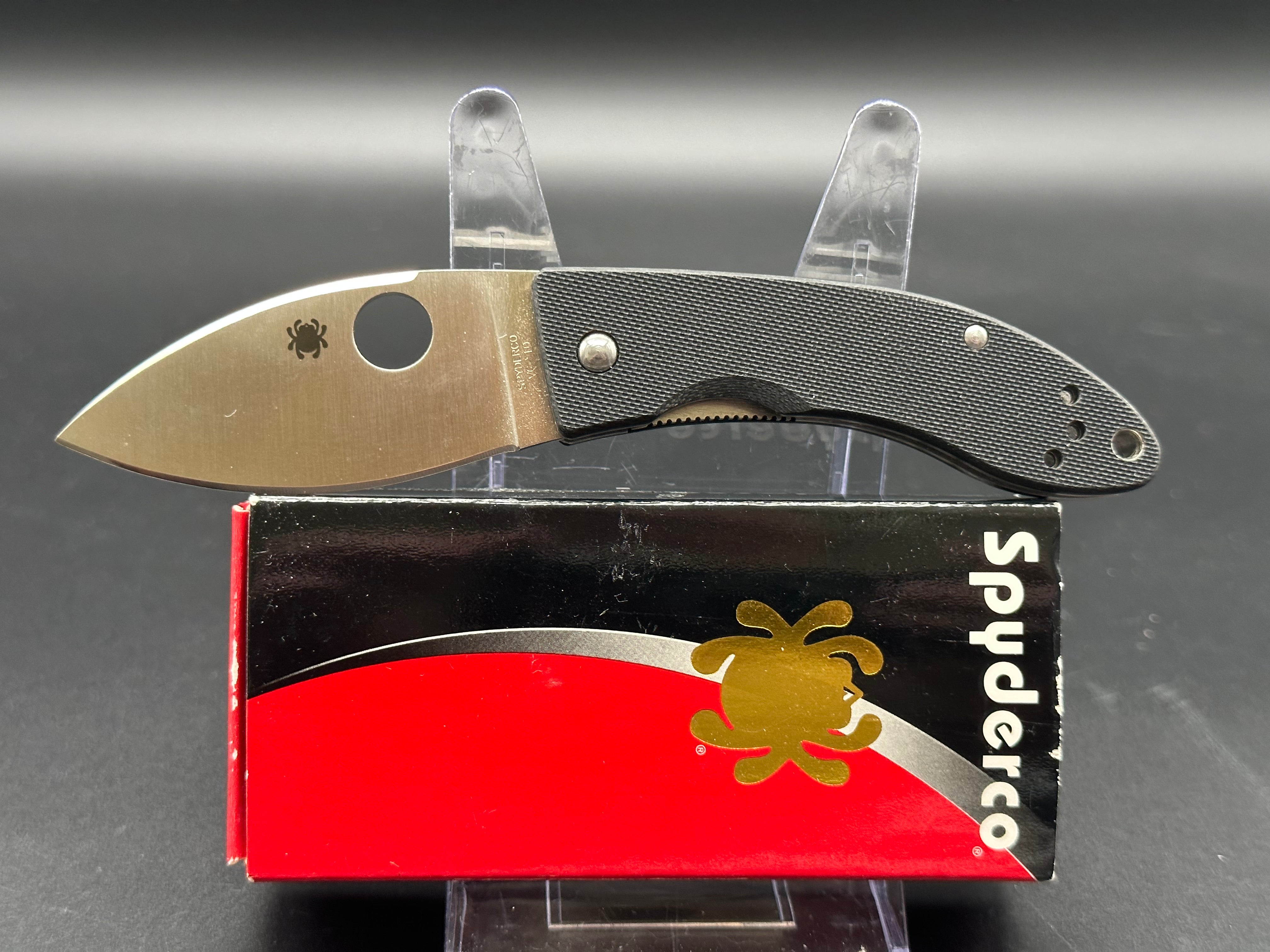 Spyderco Lil' Lum Chinese Folding Knife - Black G-10 Handle C205GP - EDC Pocket Knife for Outdoor, Camping & Everyday Carry
