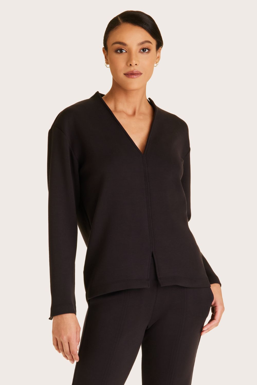 Stylish Phoebe Tunic Top in Black - Women's Casual Blouse for Work & Everyday Wear