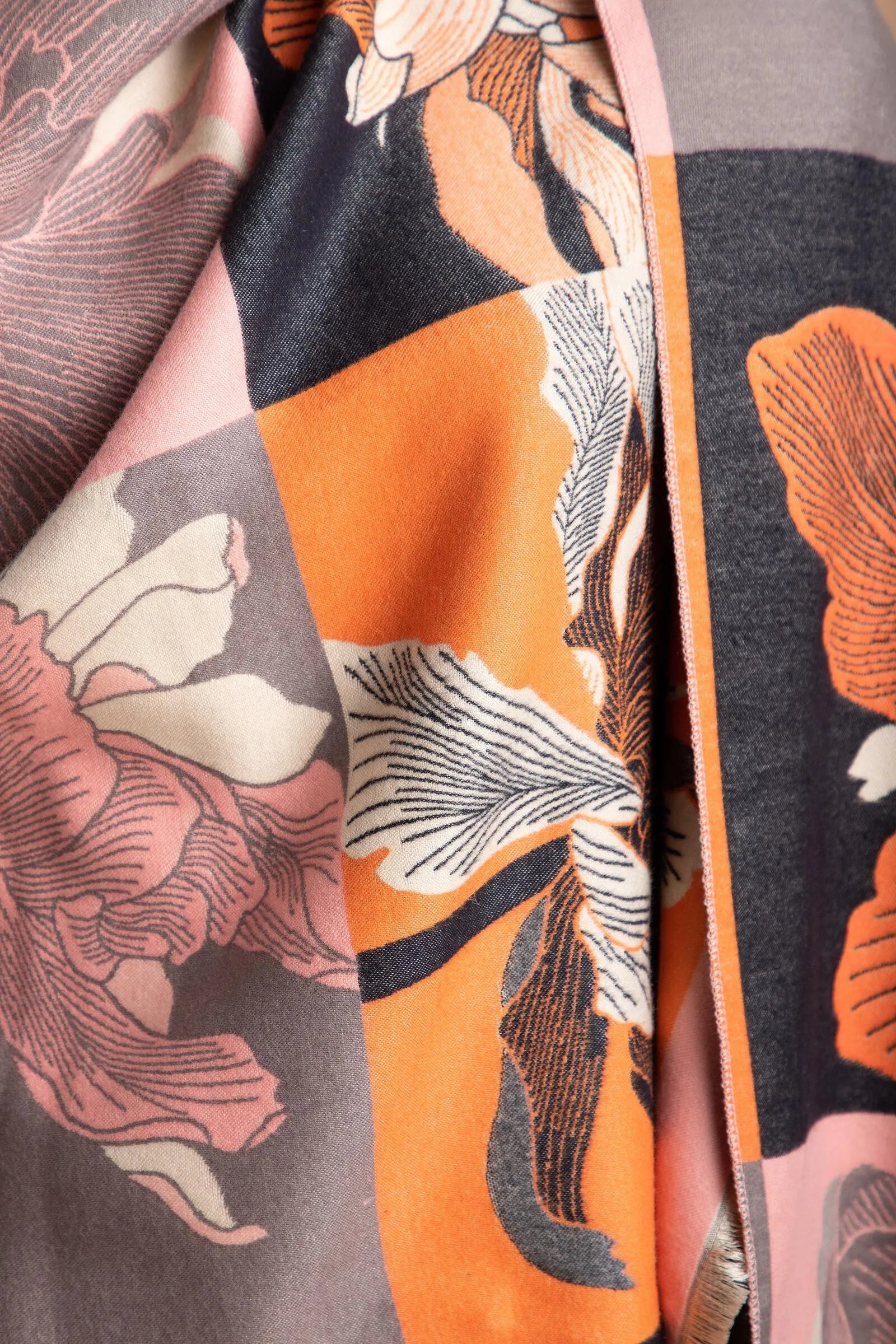 Stylish Reversible Flower Block Scarf for Women - Soft & Lightweight Winter Fashion Accessory - Perfect for Office, Travel & Casual Outfits