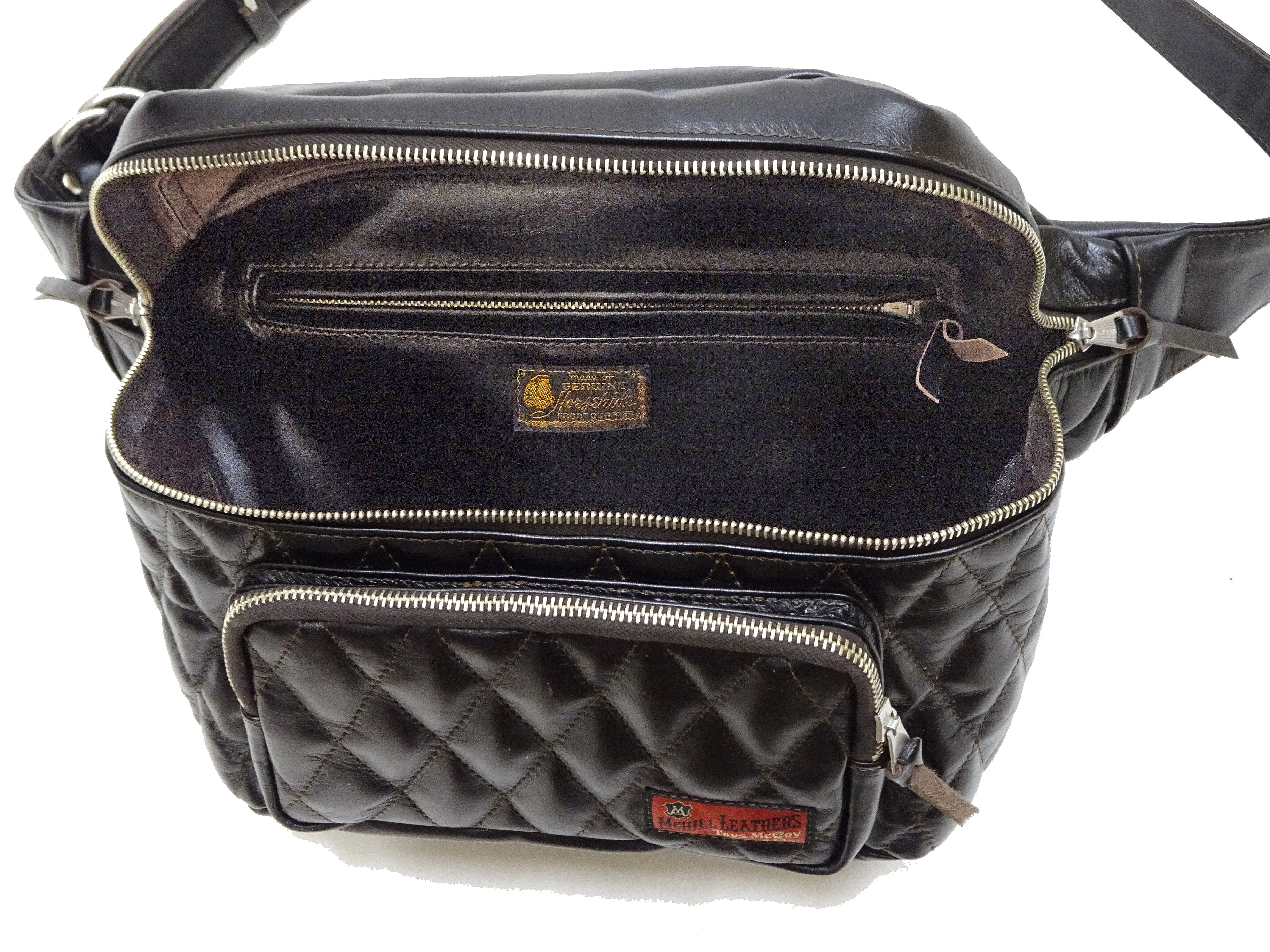 TOYS McCOY Genuine Horsehide Quilted Leather Sling Bag for Men - Stylish Waist Pack & Crossbody Bag (Model TMA2421, Black) - Perfect for Travel, Hiking, and Everyday Use