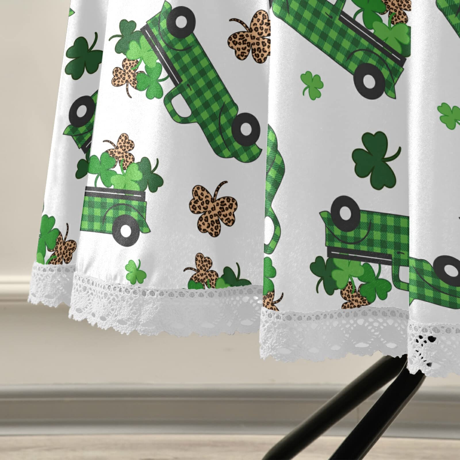 Kcldeci 60 Inch Round St. Patrick's Day Tablecloth - Waterproof Spill-Proof Washable Polyester Table Cover for Dining, Buffet Parties, Camping & Outdoor Picnics - Shamrock Decor for Irish Themed Celebrations
