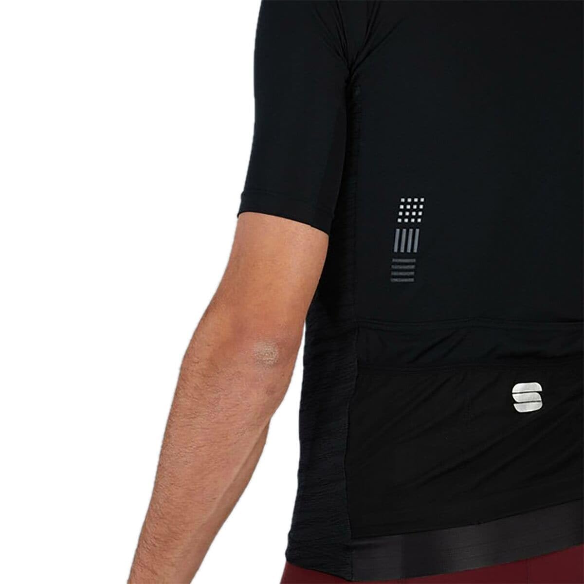 Sportful Men's T-Shirt - Breathable Quick-Dry Activewear for Running, Gym & Outdoor Sports | Comfortable Athletic Shirt for Workouts & Casual Wear