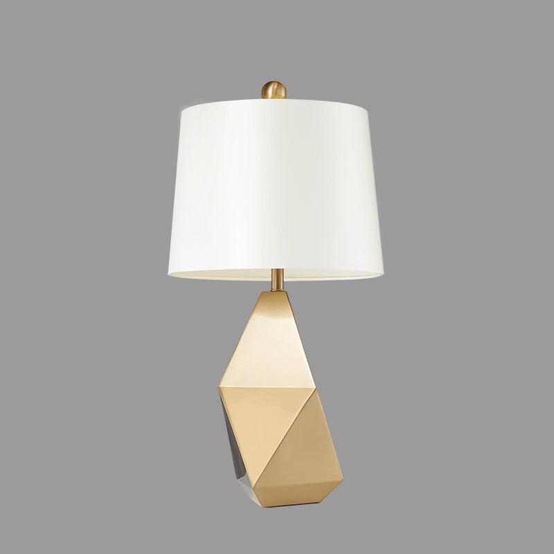 Modern Faceted Table Lamp - Stylish LED Desk Light for Home Office, Bedroom & Living Room Decor - Perfect for Reading, Working & Ambient Lighting