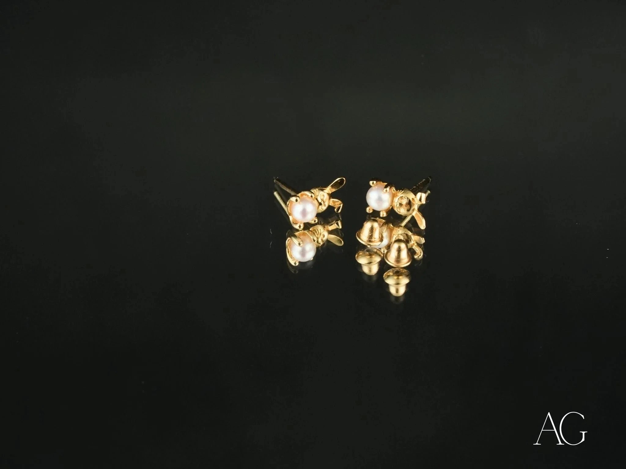 18K Gold Pearl Stud Earrings for Women - Classic Elegant Jewelry Gift for Wedding, Anniversary & Special Occasions