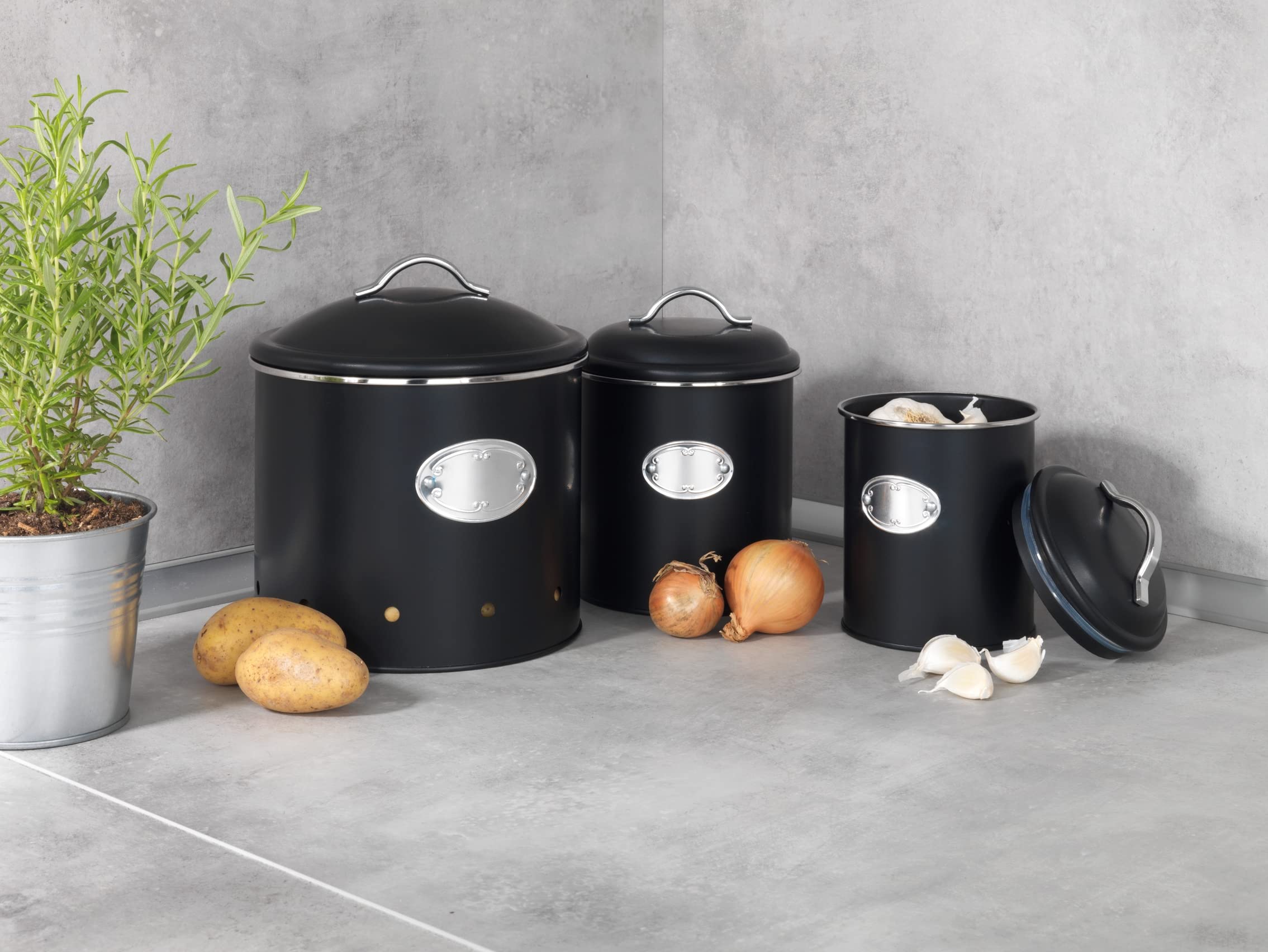 WENKO Airtight Storage Containers Set of 3 - Metal Food Storage Boxes with Lids for Onion, Garlic & Potato (3 Sizes, Black Lacquered) - Perfect for Kitchen Pantry Organization & Fresh Food Preservation