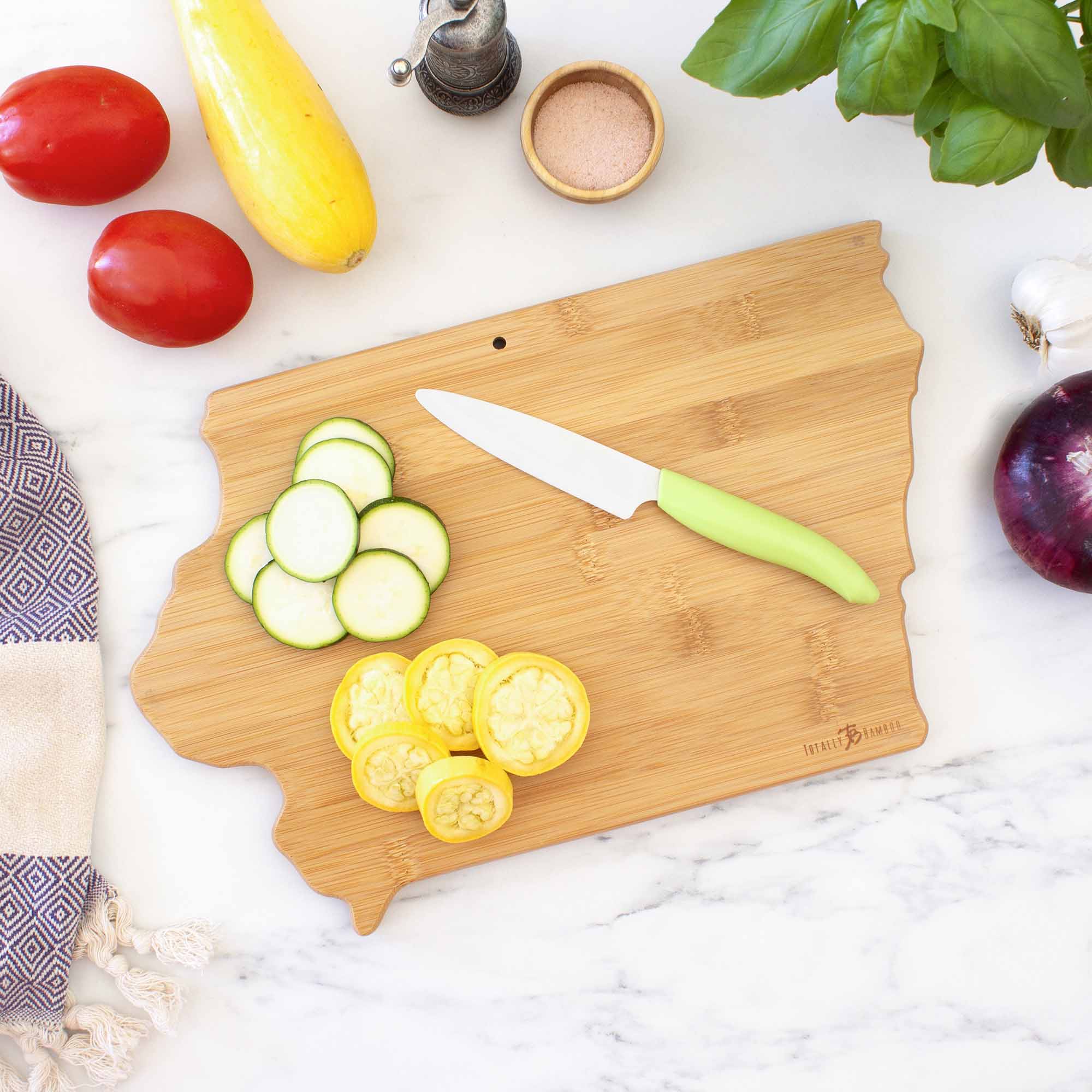 Premium Iowa-Themed Wooden Cutting Board - 15.5