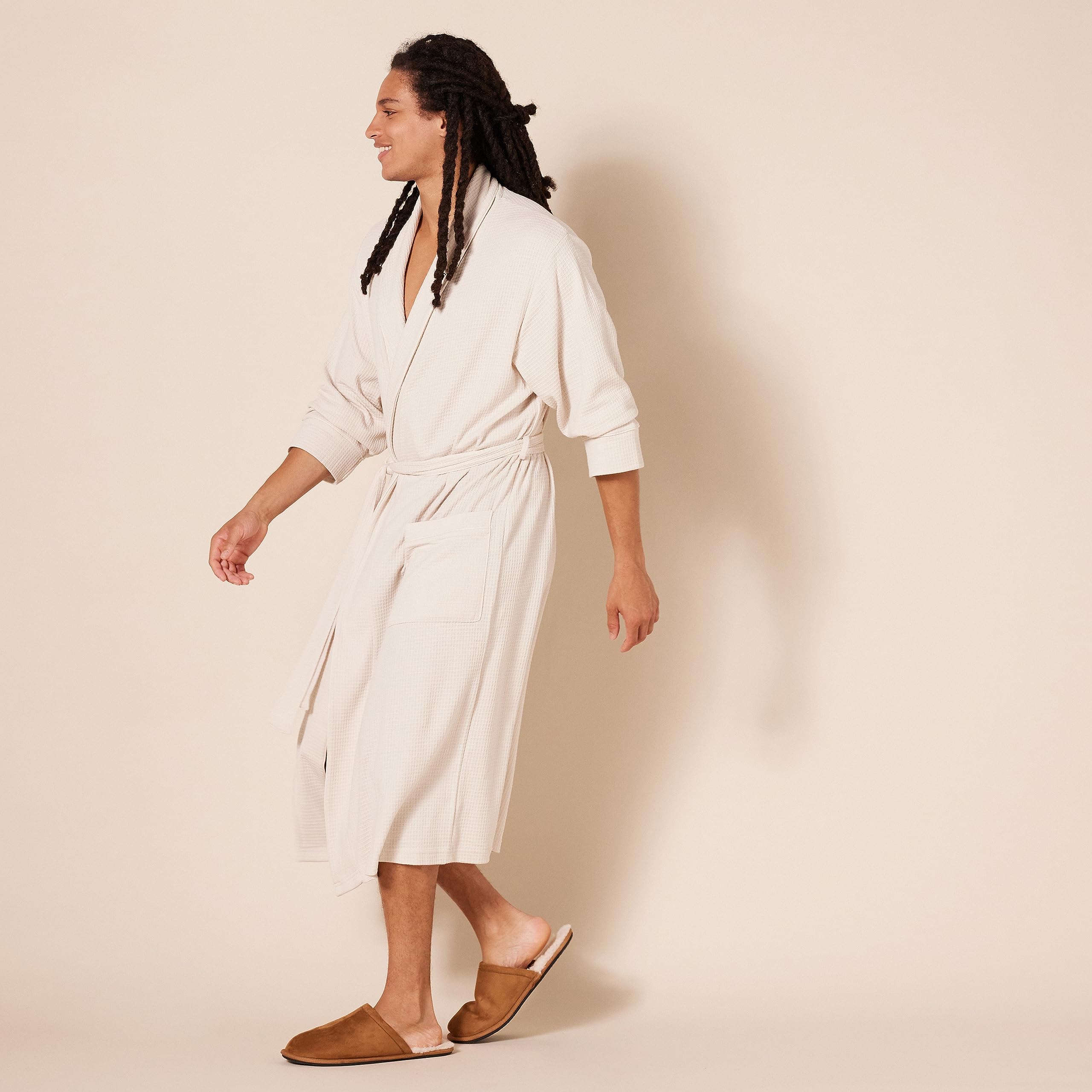 Amazon Essentials Men's Lightweight Waffle Robe - Soft Comfortable Bathrobe for Big & Tall - Perfect for Spa, Lounging & Relaxation at Home