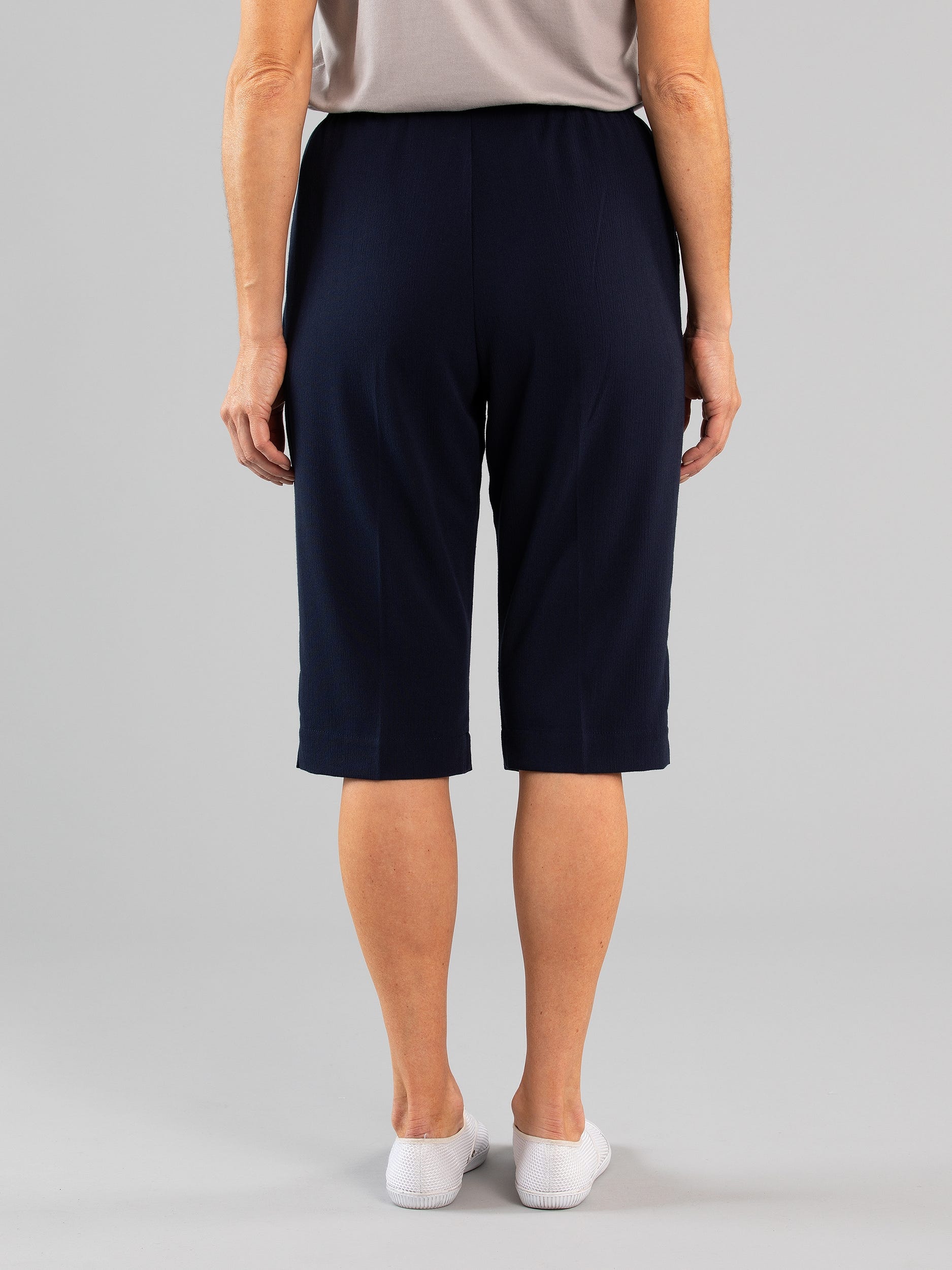 Barwon Long Short - Comfortable and Stylish Men's Swim Trunks for Beach, Pool, and Summer Vacations