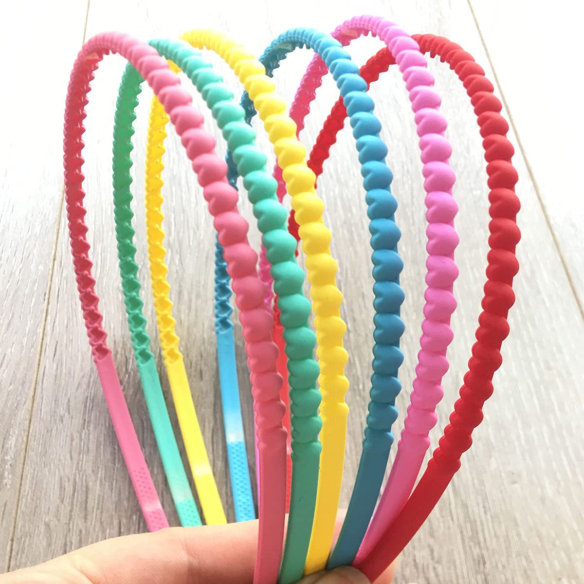 Yazon 12-Pack Heart Plastic Headbands for Girls & Women - Thin Hard Hairbands with Teeth for Kids & Teens - Skinny Hair Accessories for School, Parties & Daily Wear