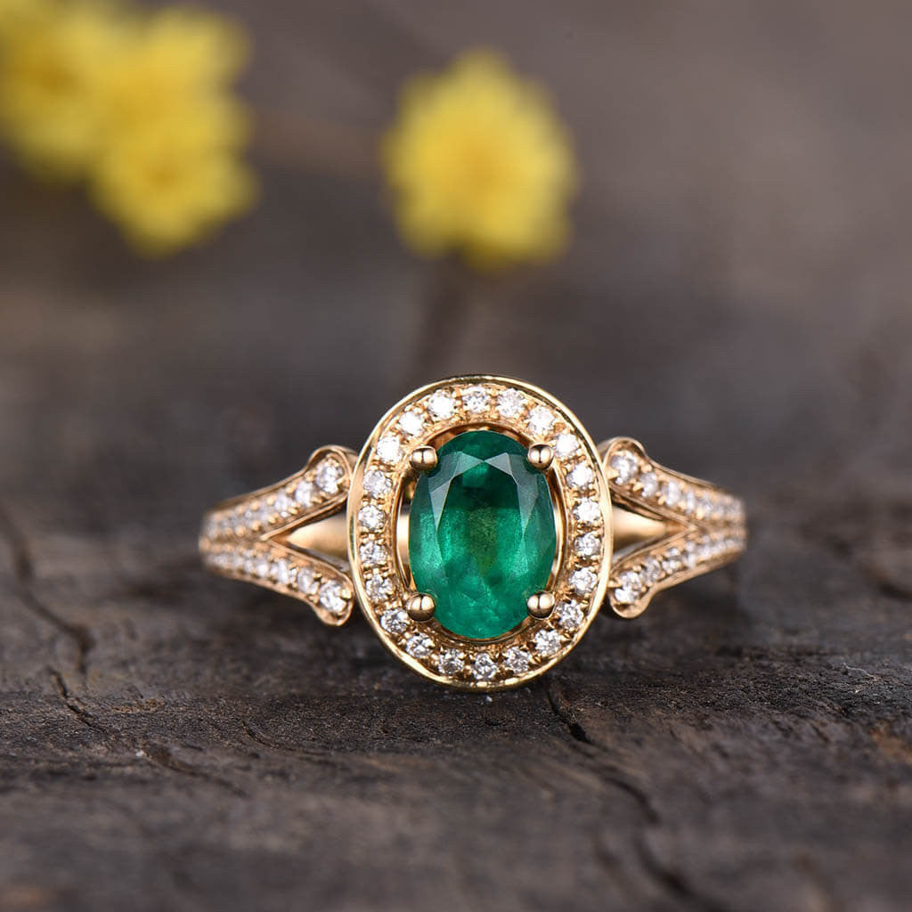 Exquisite Split Shank Natural Emerald & Diamond Halo Engagement Ring - Perfect for Proposals, Anniversaries & Special Occasions