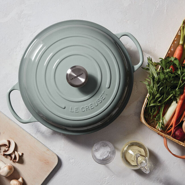 Le Creuset 3.5 Quart Enameled Cast Iron Braiser with Lid - Perfect for Searing, Braising & Slow Cooking | Oven & Stovetop Safe | Ideal for Family Dinners & Entertaining
