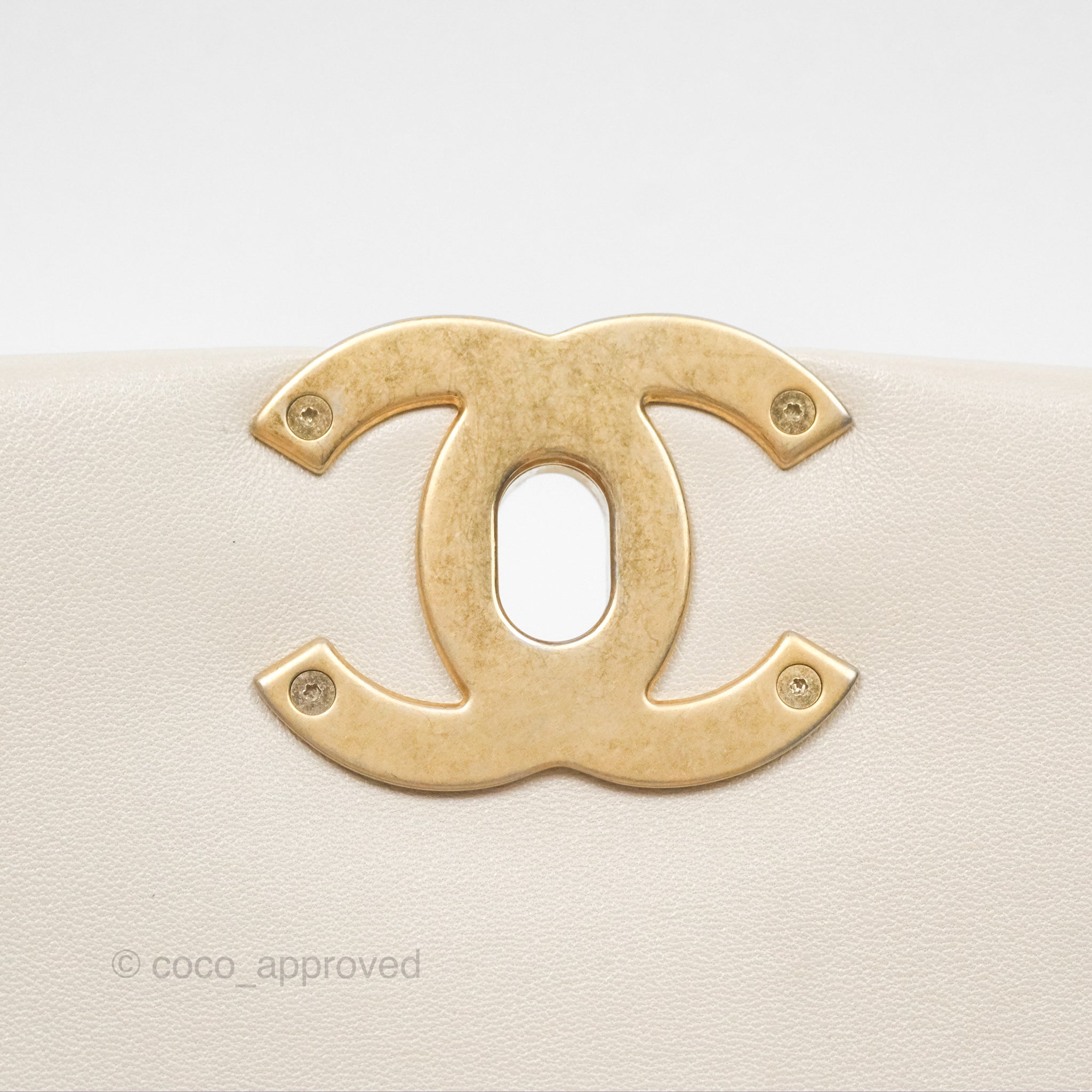 Chanel 19 Small Handbag in Ivory with Mixed Hardware - Luxury Designer Crossbody Bag for Women, Perfect for Date Night & Special Occasions