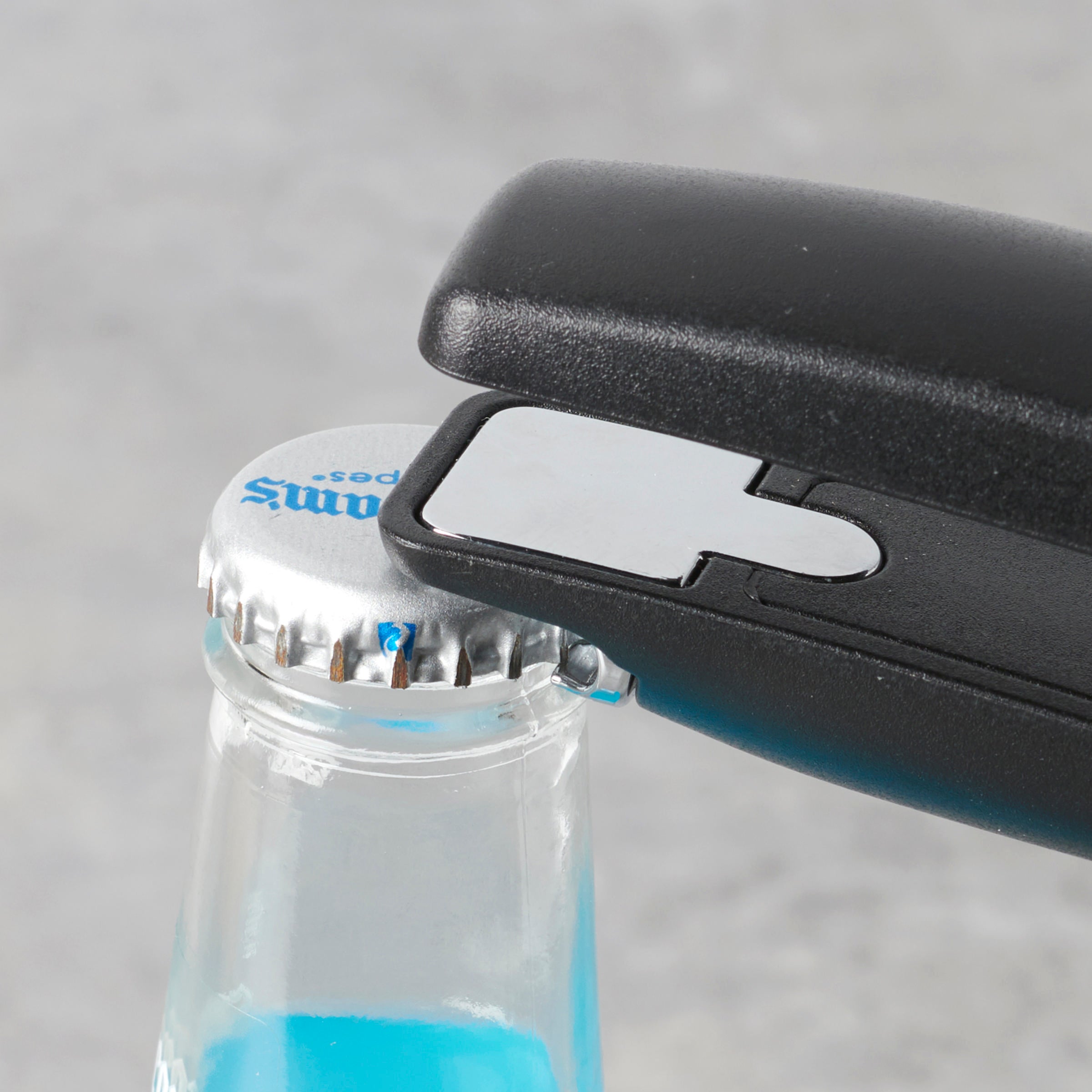 Premium 3-in-1 Safety Can Opener with Smooth Edge Cutting - Perfect for Kitchen, Camping & Emergency Preparedness