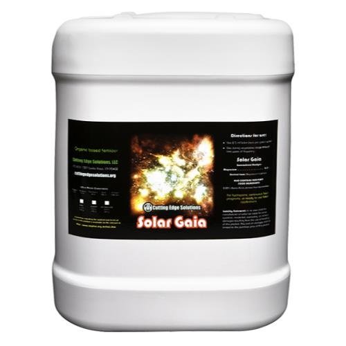 Cutting Edge Solar Gaia 2.5 Gallon Watering Can - Premium Garden Watering Can for Plants, Flowers & Herbs | Perfect for Indoor & Outdoor Gardening, Balcony Plants & Backyard Landscaping