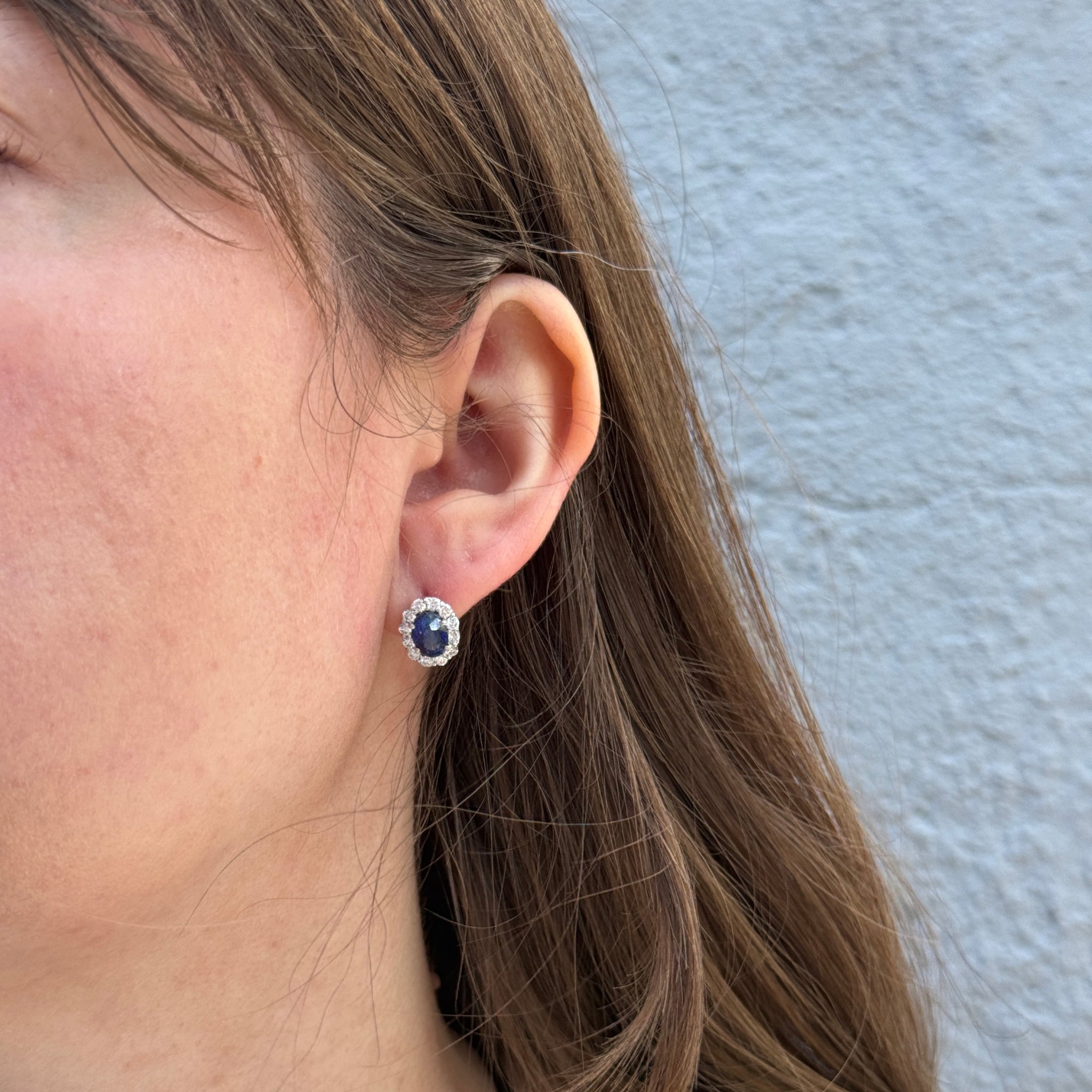 2.50ctw Oval Sapphire & Diamond Cluster 18K Gold Stud Earrings for Women | Elegant Jewelry Gift for Birthday, Anniversary & Special Occasions
