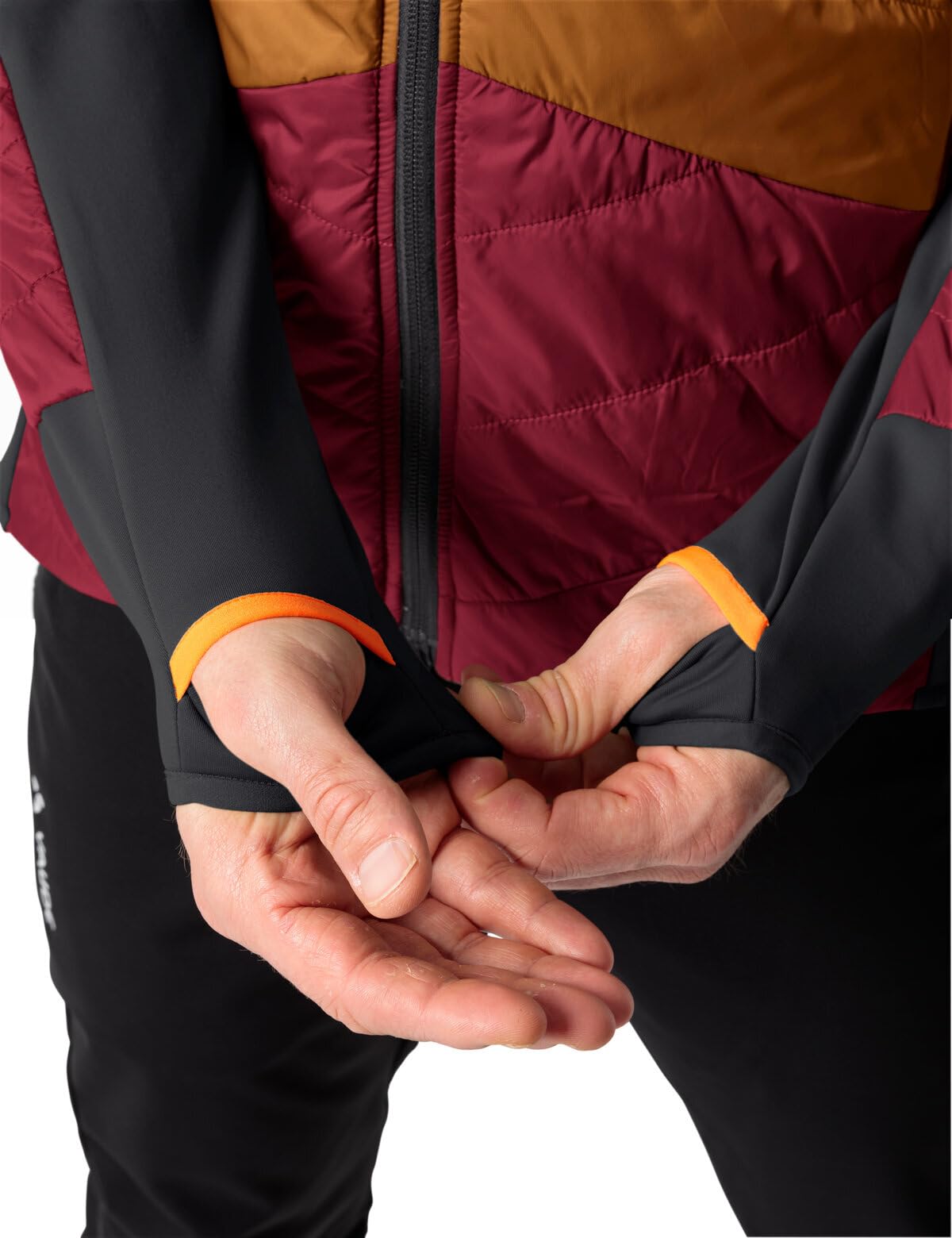 VAUDE Men's Sesvenna Jacket - Waterproof Hiking Jacket for Outdoor Adventures | Lightweight Windproof Raincoat for Camping & Trekking