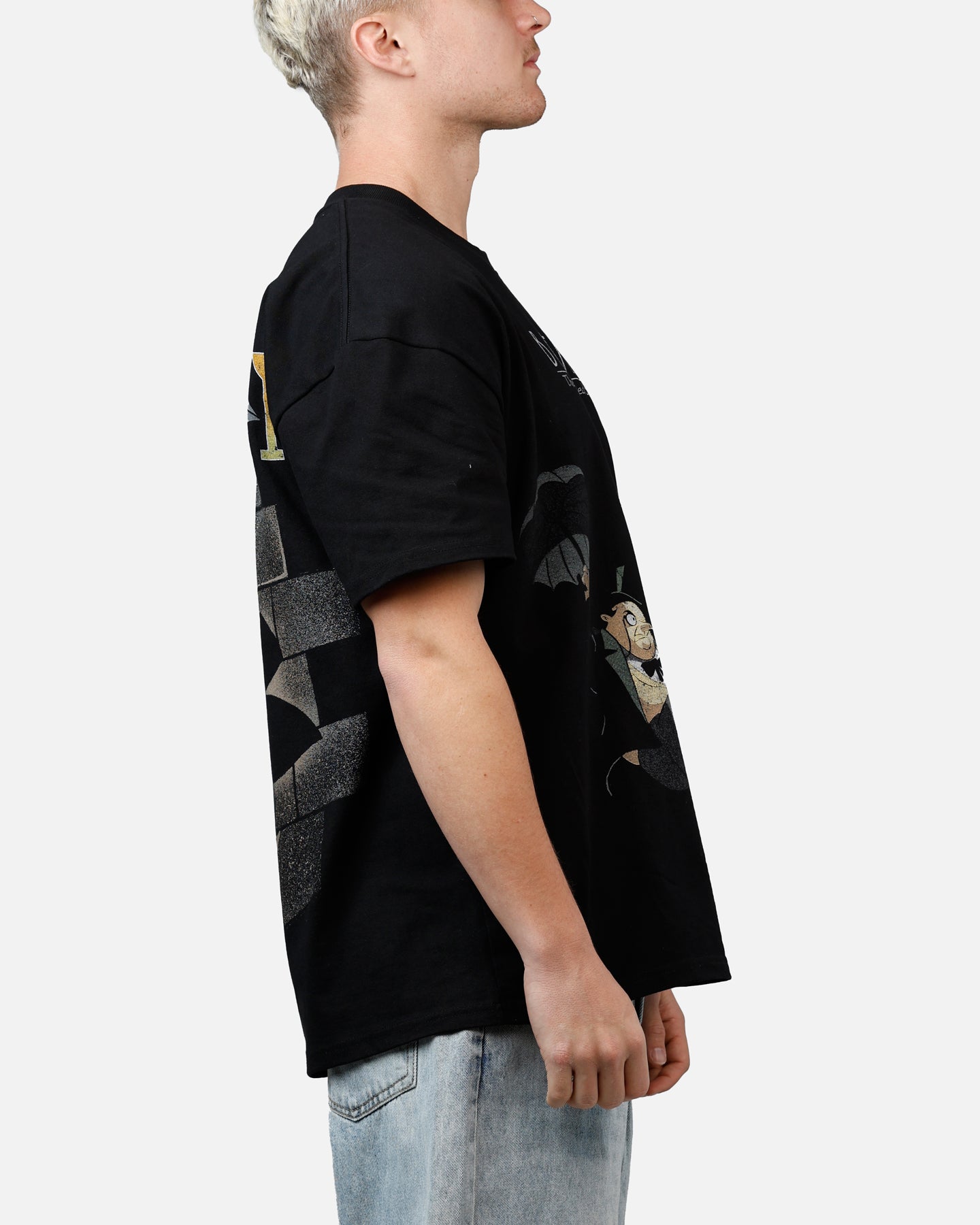 American Thrift X DC The Penguin Heavyweight T-Shirt Black | DC Comics Graphic Tee | Casual Superhero Shirt for Men | Perfect for Comic Con, Cosplay & Everyday Wear