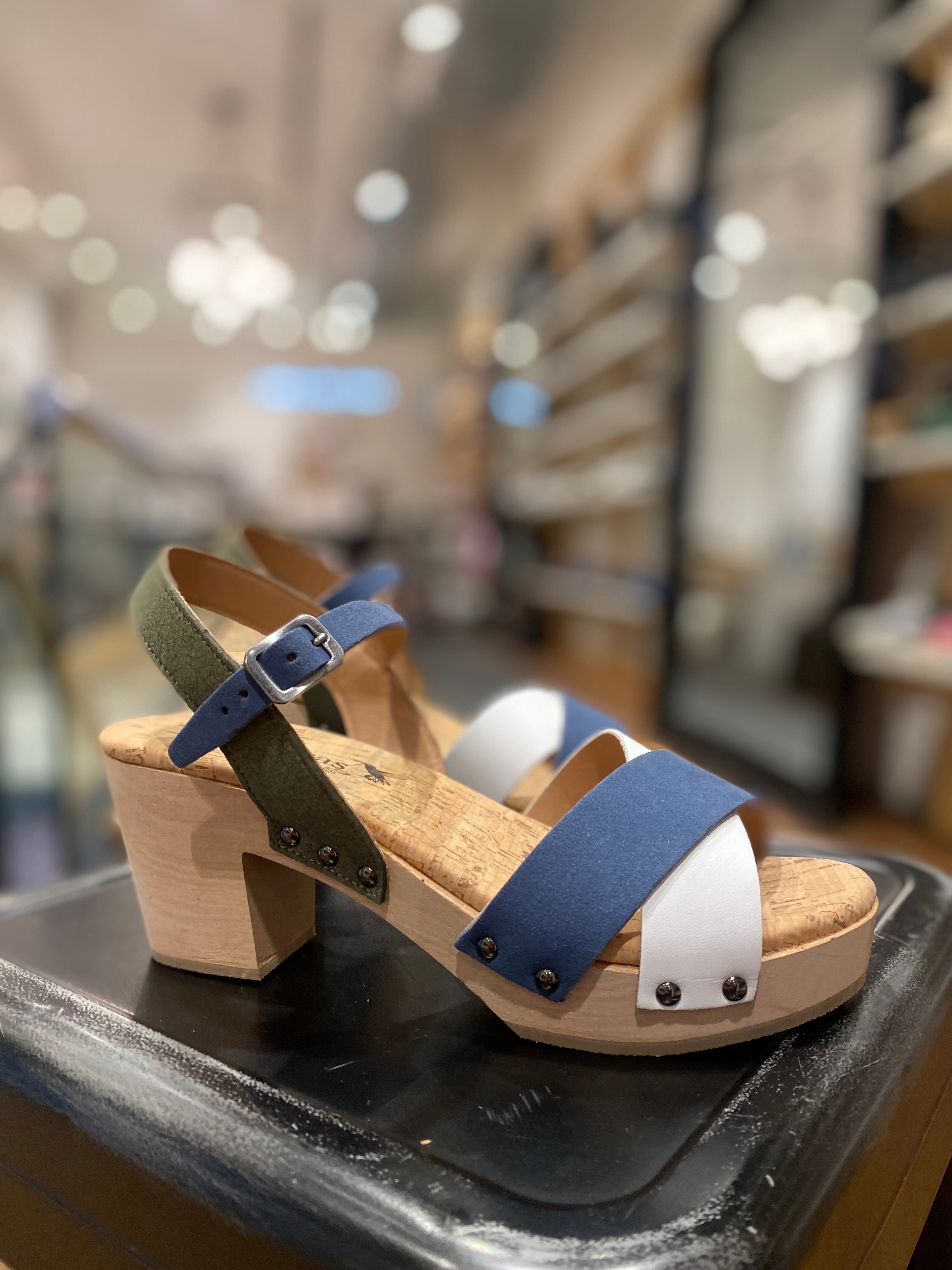 Novacas Chloe Clog - Comfortable & Stylish Women's Slip-On Shoes for Casual Wear, Work & Outdoor Activities