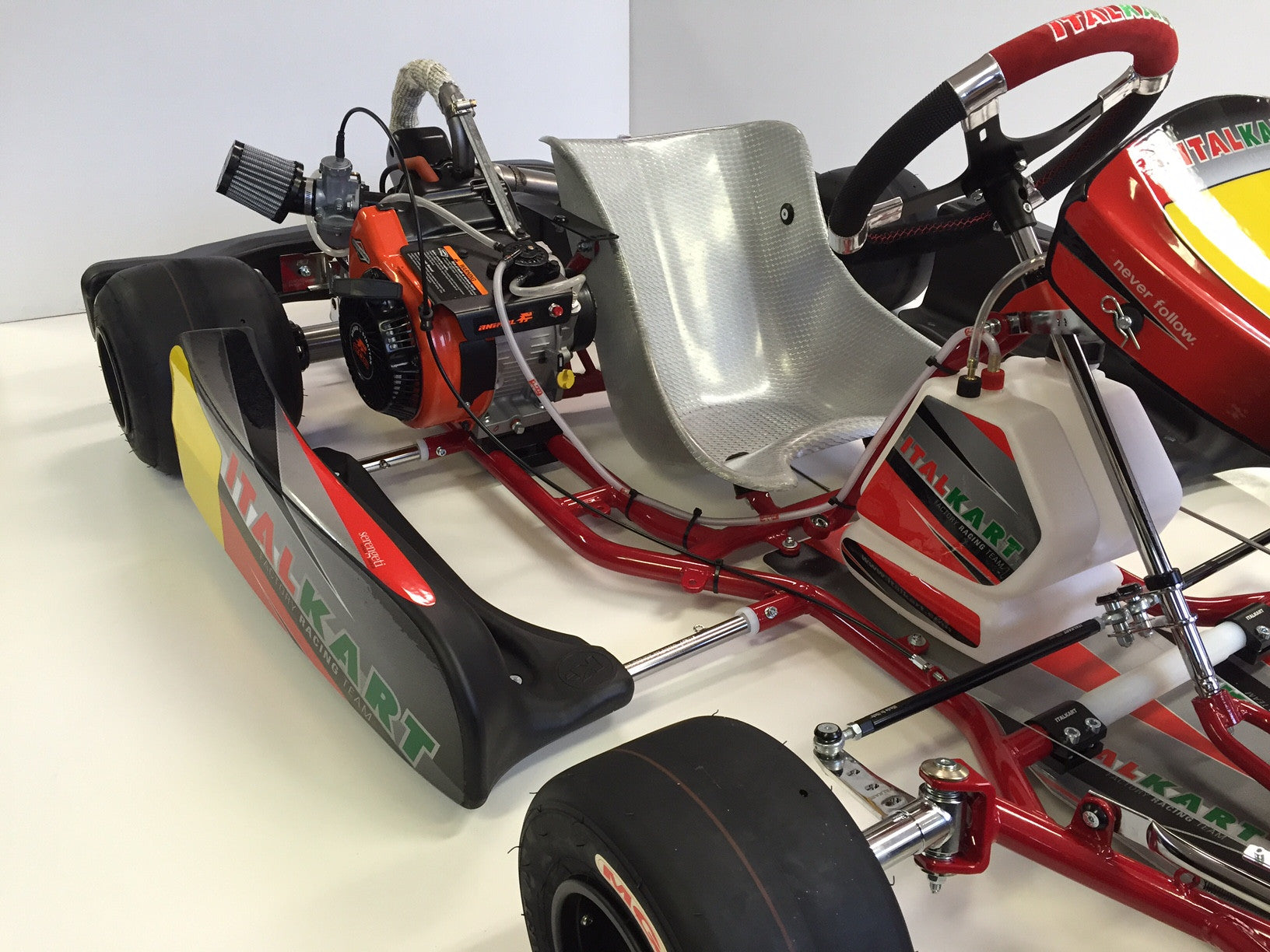 LO206 4-Cycle Racing Kart Engine - High Performance Karting Motor for Competitive Racing & Track Practice