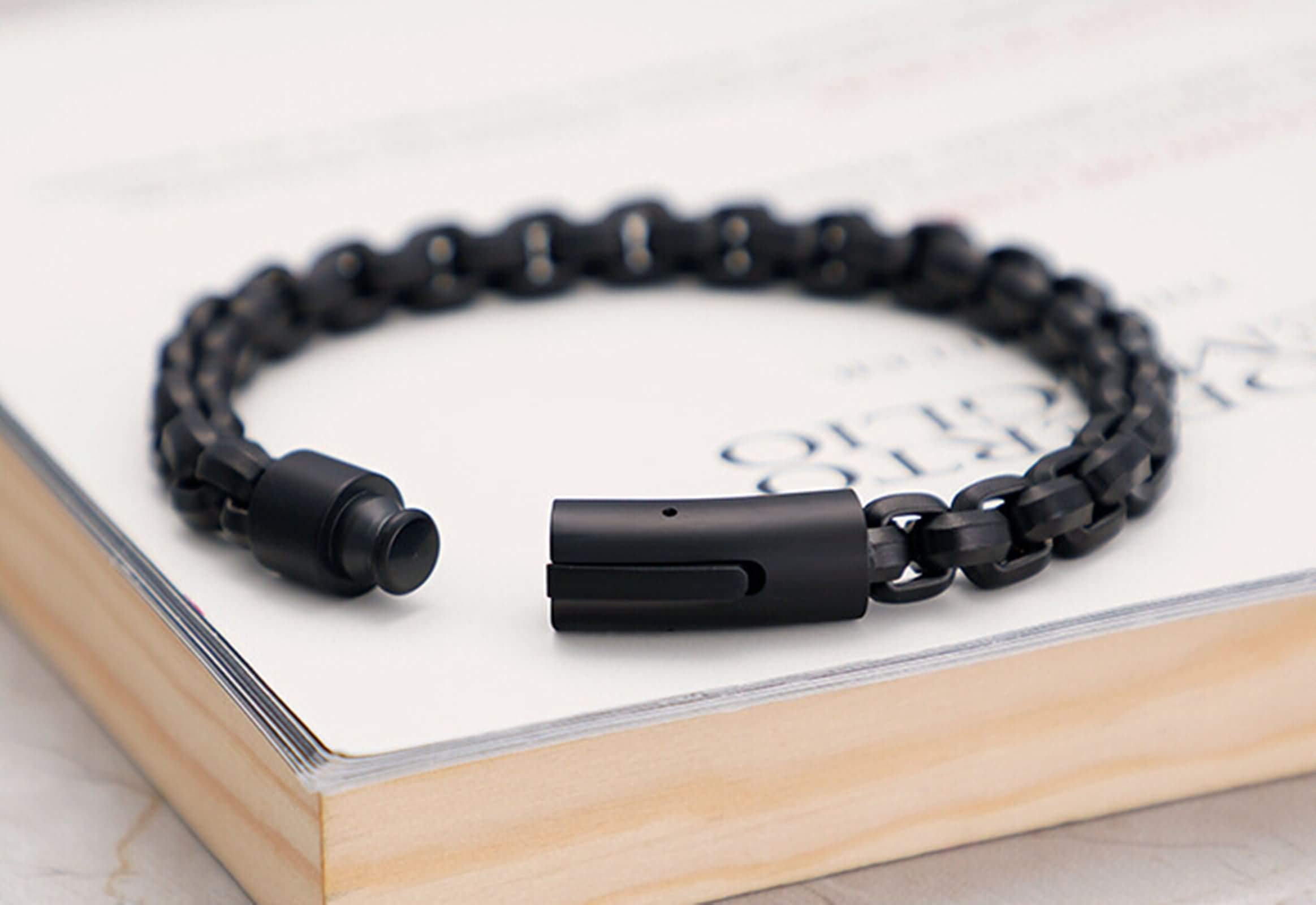 ANAZOZ Men's Stainless Steel Chain Bracelet - Black Adjustable Bangle for Casual Wear & Gifts - Perfect for Everyday Style, Date Nights & Special Occasions