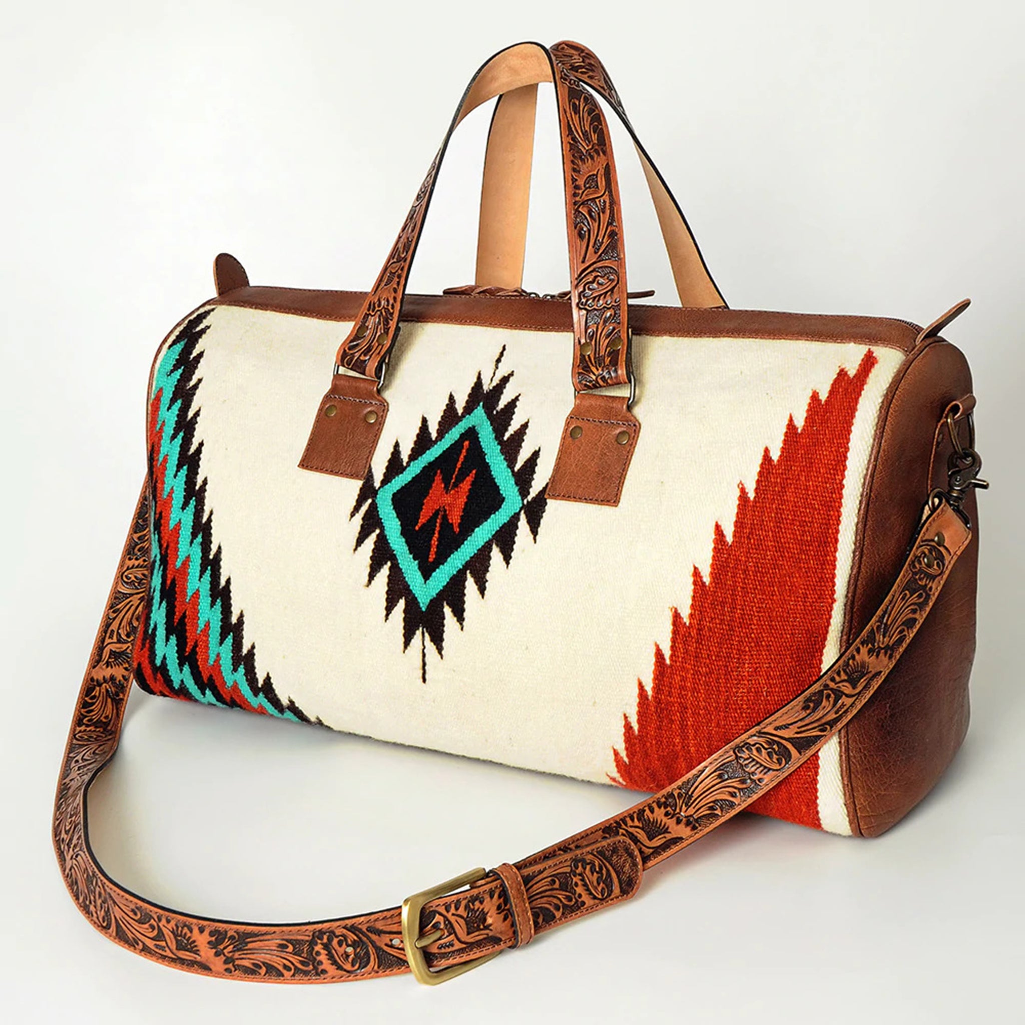 American Darling White Rustic Aztec Duffel Bag - Stylish Travel & Gym Bag for Women & Men | Perfect for Weekend Getaways, Workouts & Outdoor Adventures