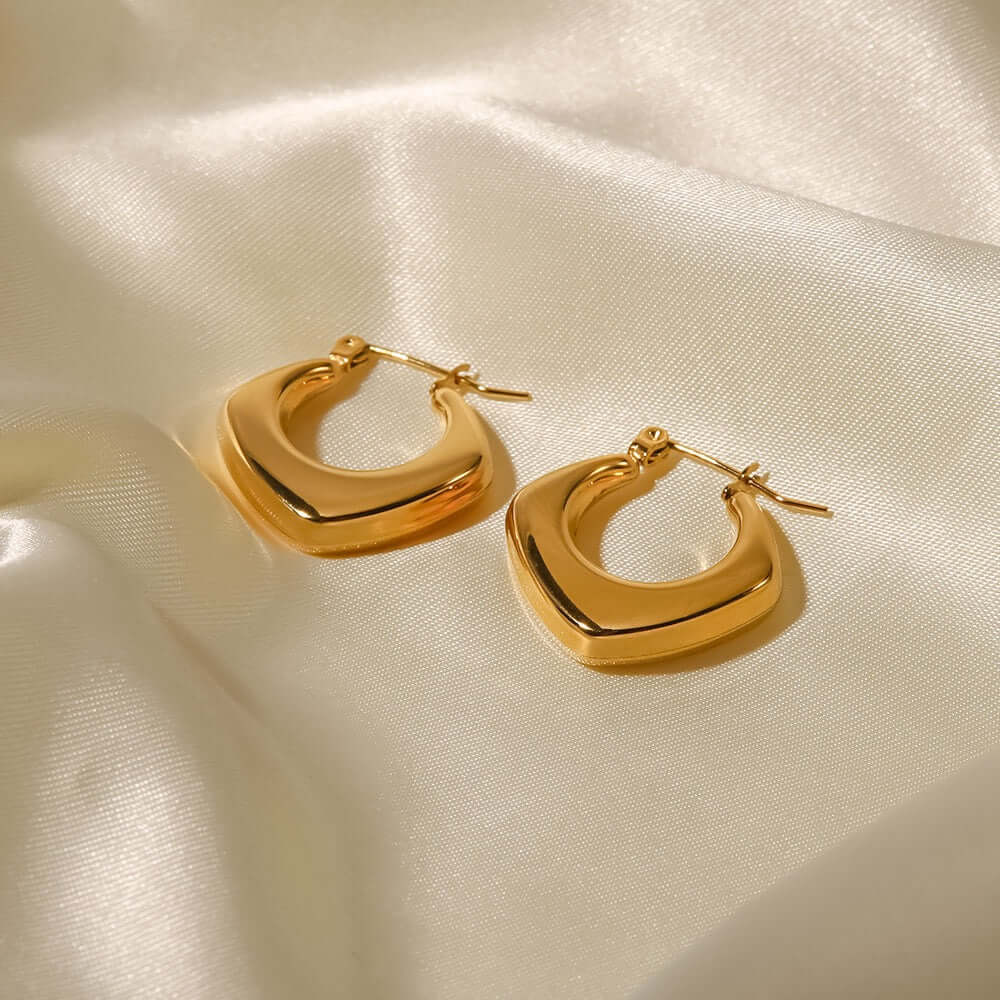 18K Gold Plated Geometric Hoop Earrings for Women - Trendy Minimalist Dangle Earrings | Perfect for Parties, Weddings & Everyday Wear | JDE617