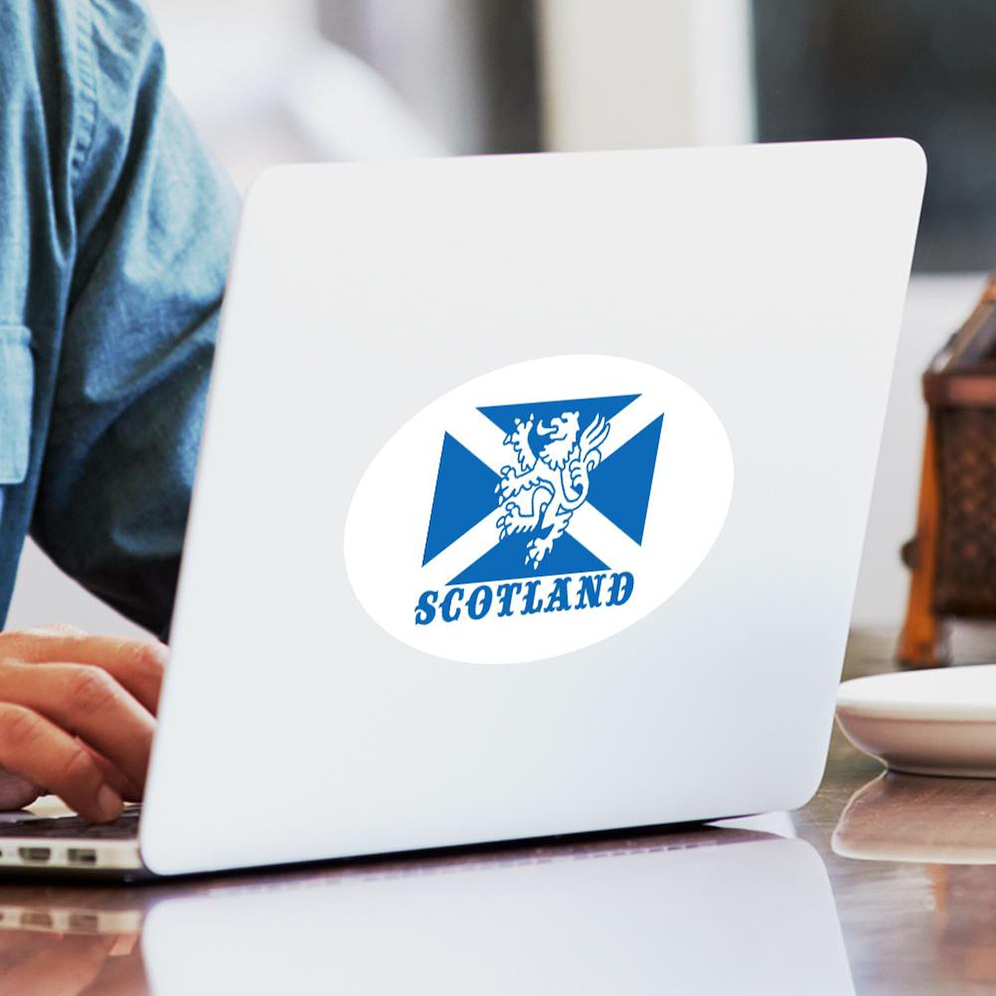 Scotland Flag with Lion Oval Sticker - Durable Vinyl Decal for Cars, Laptops & Windows | Patriotic Scottish Pride Bumper Sticker for Vehicles, Laptops, Coolers & Home Decor