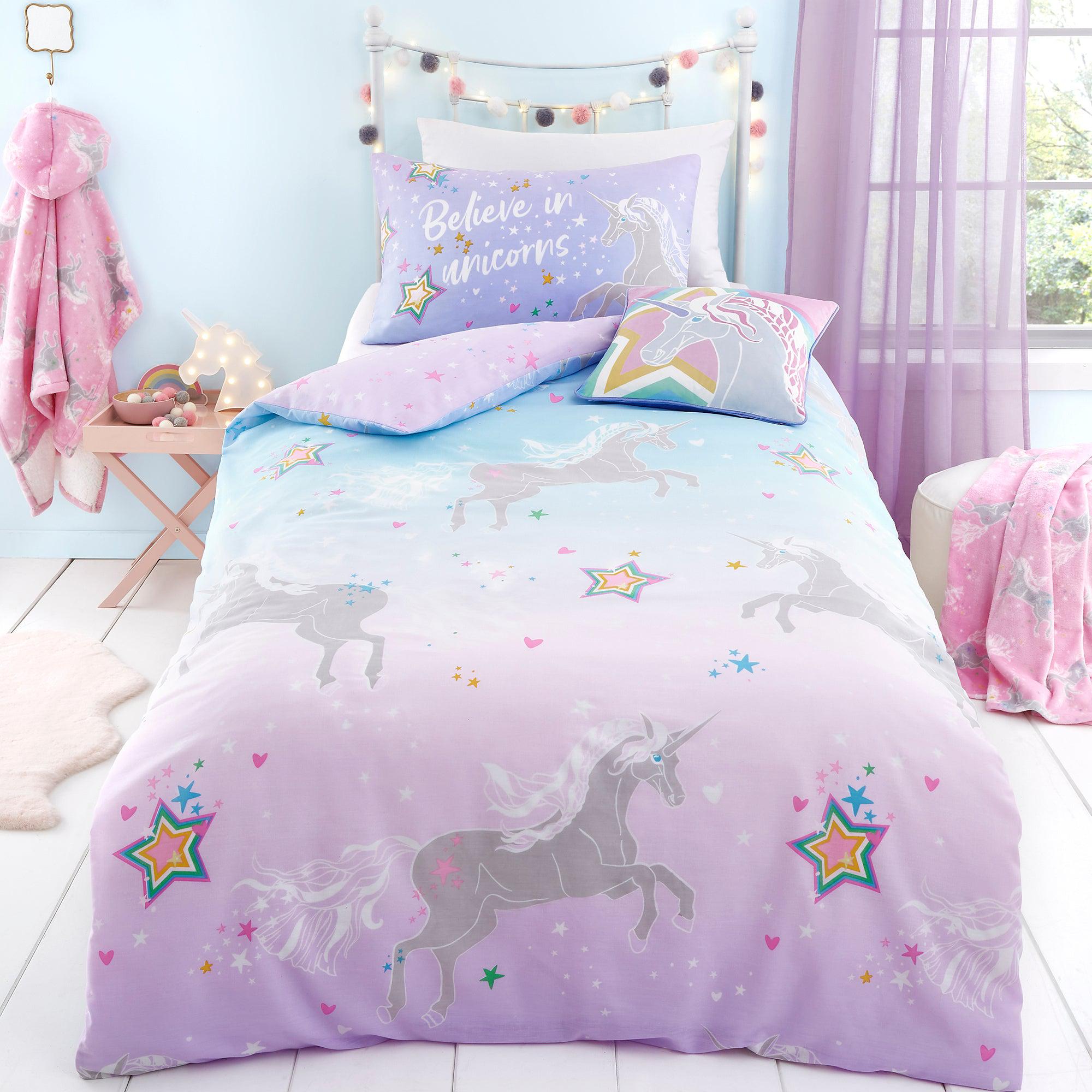 Bedlam Ombre Unicorn Duvet Cover Set - Queen Size Lilac Purple Gradient Bedding for Girls Room, Teen & Kids Bedroom Decor - Soft & Cozy for Dreamy Sleep