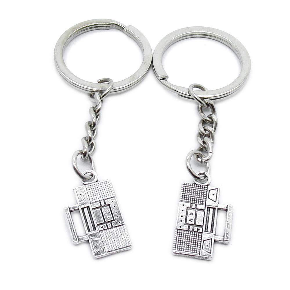 Vintage Cassette Recorder Keychain - Antique Silver Metal Key Ring for Music Lovers | Perfect Gift for DJs, Audiophiles & Retro Enthusiasts (EB3J4)