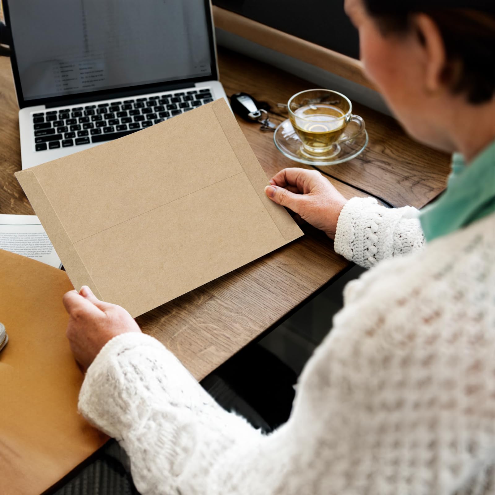 40 Pcs 10x13 Self Seal Catalog Envelopes - Mailing & Security Peel and Seal Envelopes, Printable Brown Kraft Manilla Envelopes (120G) for Invitations, Organizing Documents, Business Mailing & Secure Storage - Perfect for Offices, Mailing Services & Home Organization