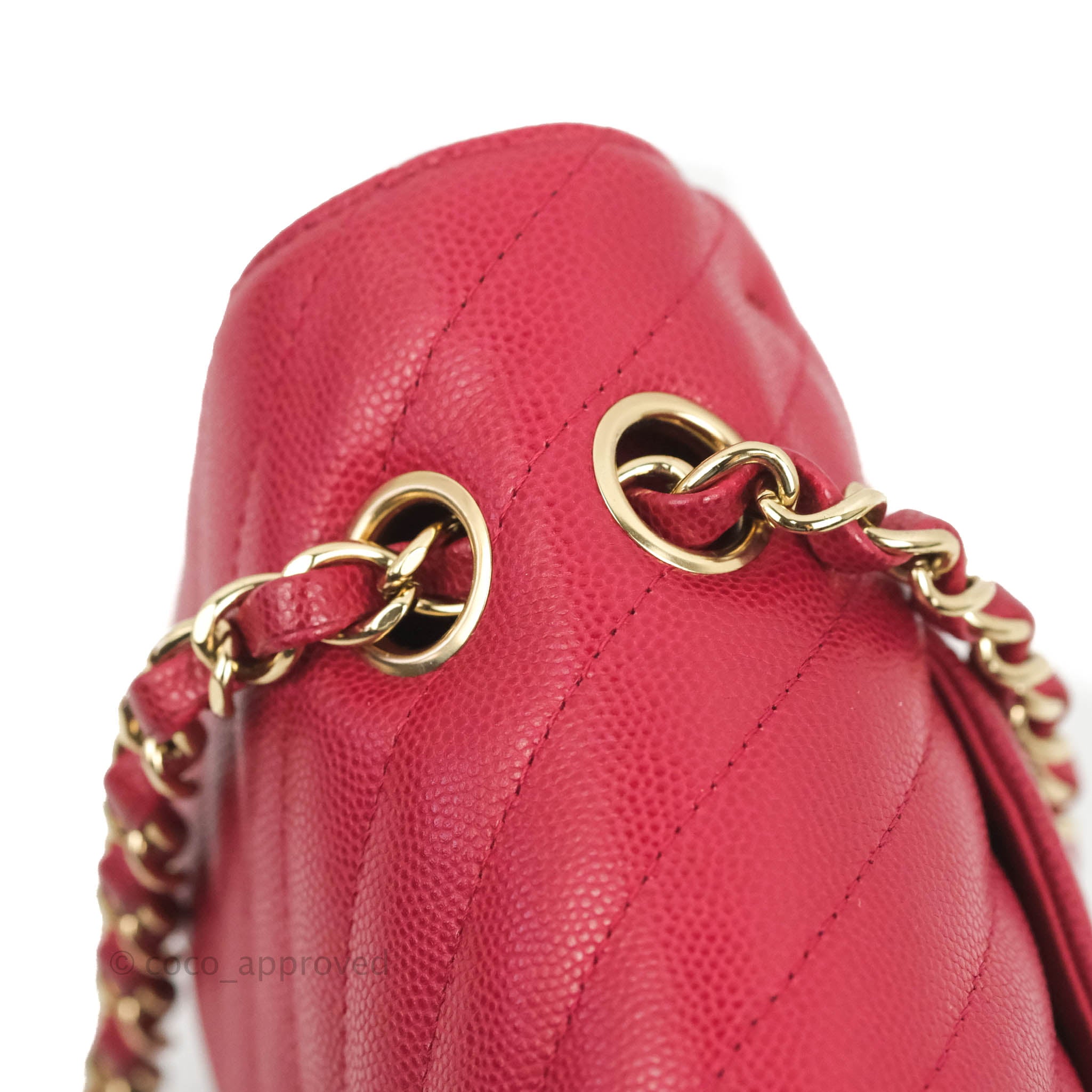Chanel Classic M/L Medium Chevron Double Flap Bag in Cherry Red Caviar Leather with Gold Hardware - Perfect for Evening Events, Luxury Gifts & Fashionable Outfits