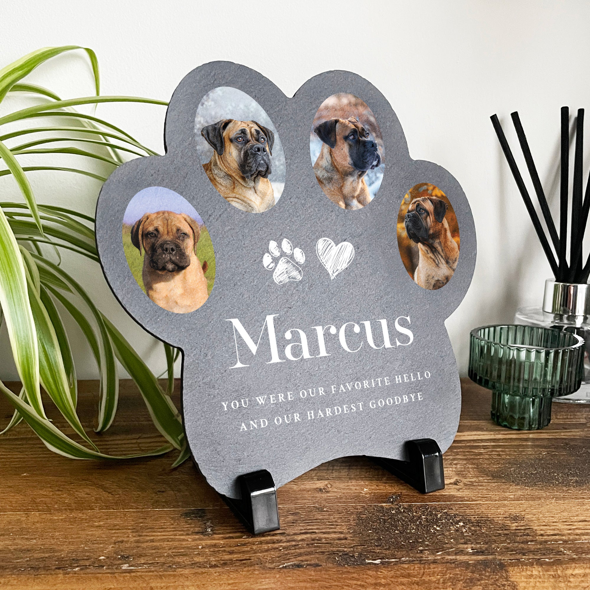 Personalized Paw Shaped Pet Photo Slate with Stand - 20cm Custom Engraved Memorial Gift for Dogs & Cats - Perfect for Pet Lovers, Home Decor, and Memorial Keepsakes