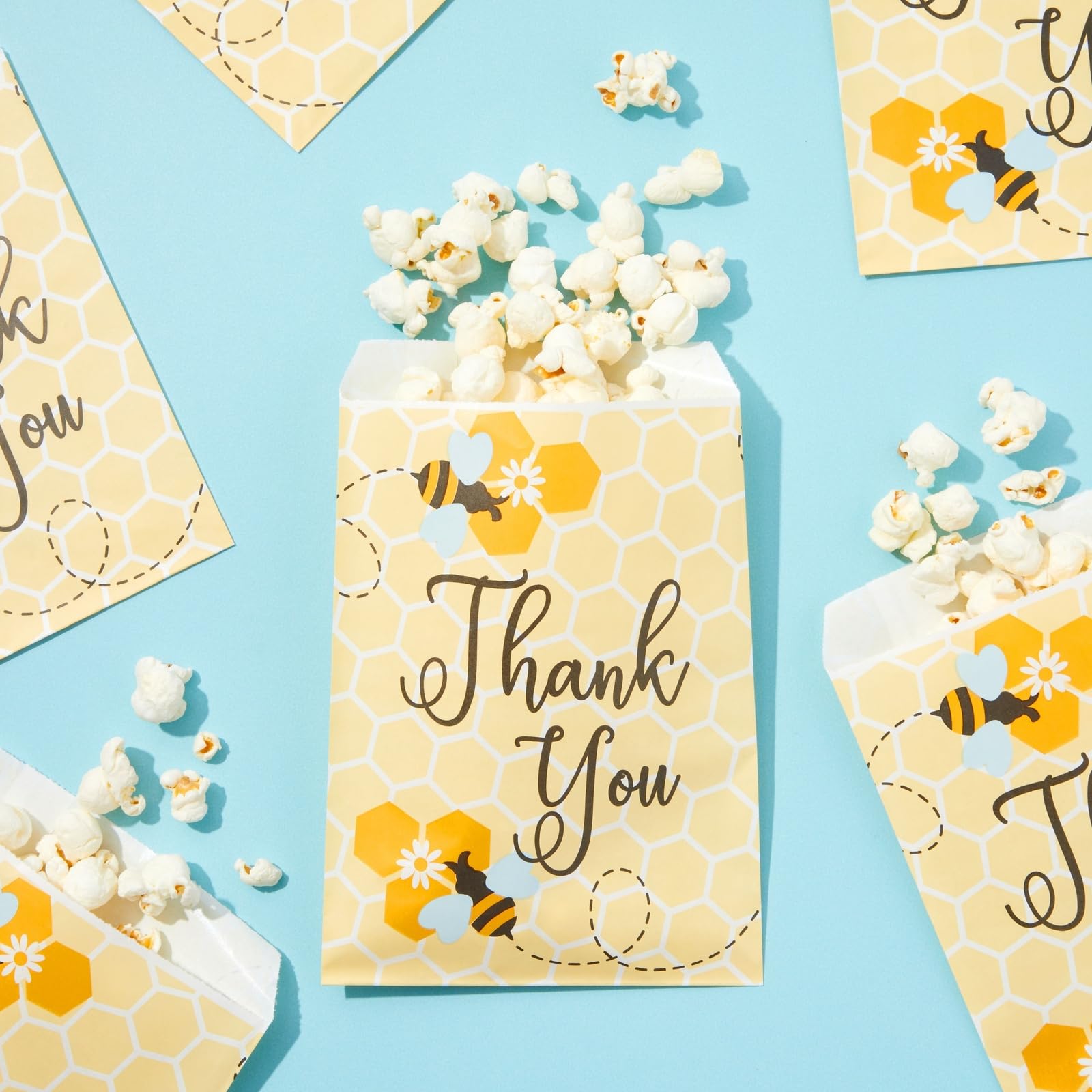 Bumble Bee Paper Treat Bags for Baby Shower & Party Favors - 5x7 Inch Goodie Bags for Gifts, Decorations (Pack of 100) - Perfect for Gender Reveals, Birthday Parties & Wedding Favors