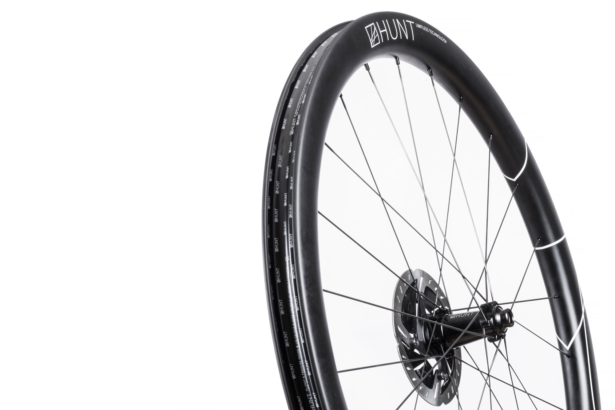 RE:NEW HUNT 42 Limitless Gravel Disc Wheelset - Lightweight Carbon Wheels for Gravel Biking - Perfect for Off-Road Adventures, Bikepacking & All-Terrain Cycling