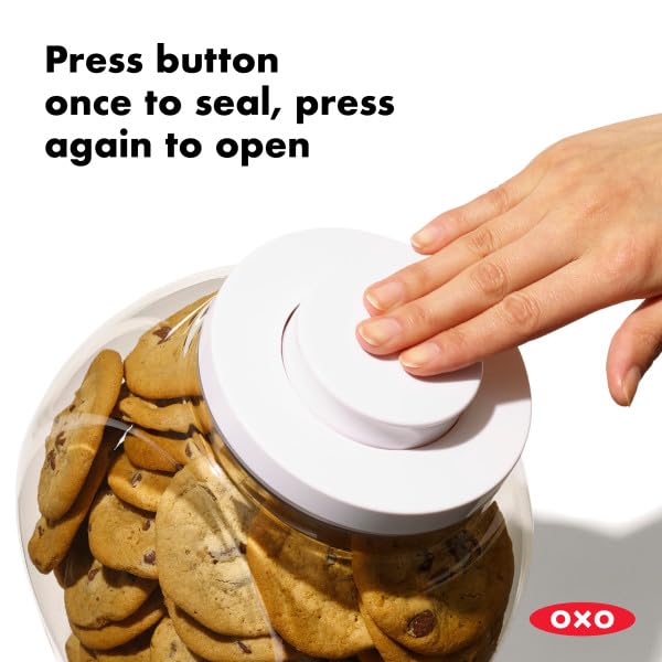 OXO Good Grips 5.0 Quart Large Airtight Food Storage Container - BPA-Free Plastic Jar for Cookies, Flour, Sugar & Dry Goods | Kitchen Pantry Organization & Bulk Food Storage