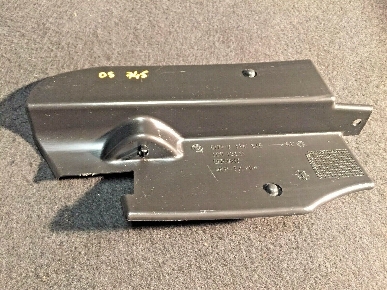 02 03 04 05 BMW 745i E65 Control Unit Cover Trim OEM 7124576 - Genuine Replacement Part for Dashboard Protection - Perfect for Car Interior Repair & Maintenance