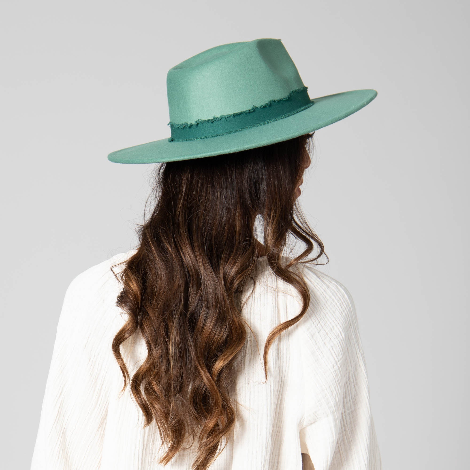 Stylish Women's Faux Felt Fedora Hat - Trendy Wide Brim Fashion Hat for Ladies - Perfect for Outdoor, Travel, and Casual Wear