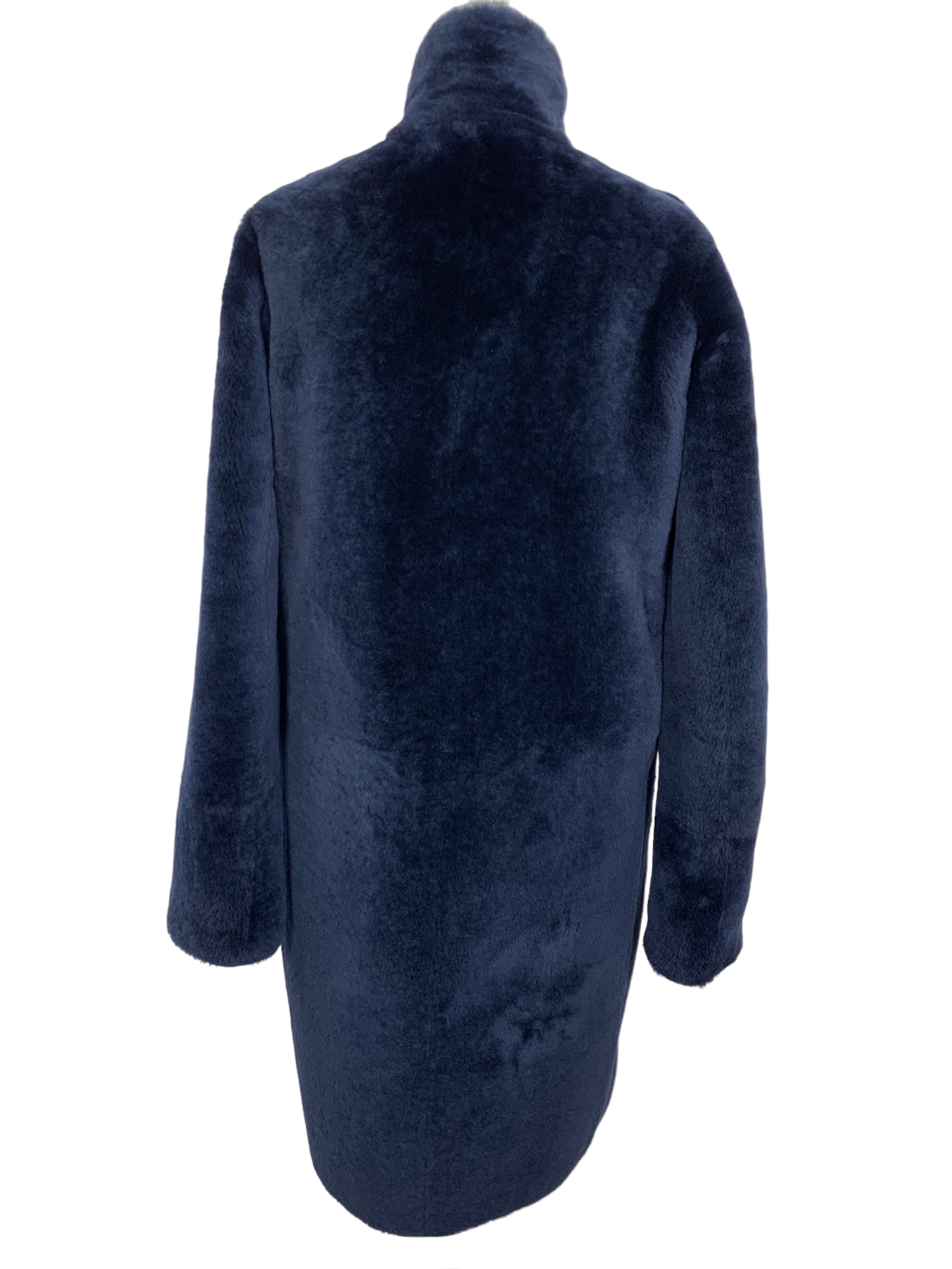 LORO PIANA Reversible Shearling Fur Leather Coat for Women | Size M | Winter Outerwear for Luxury Fashion & Cold Weather