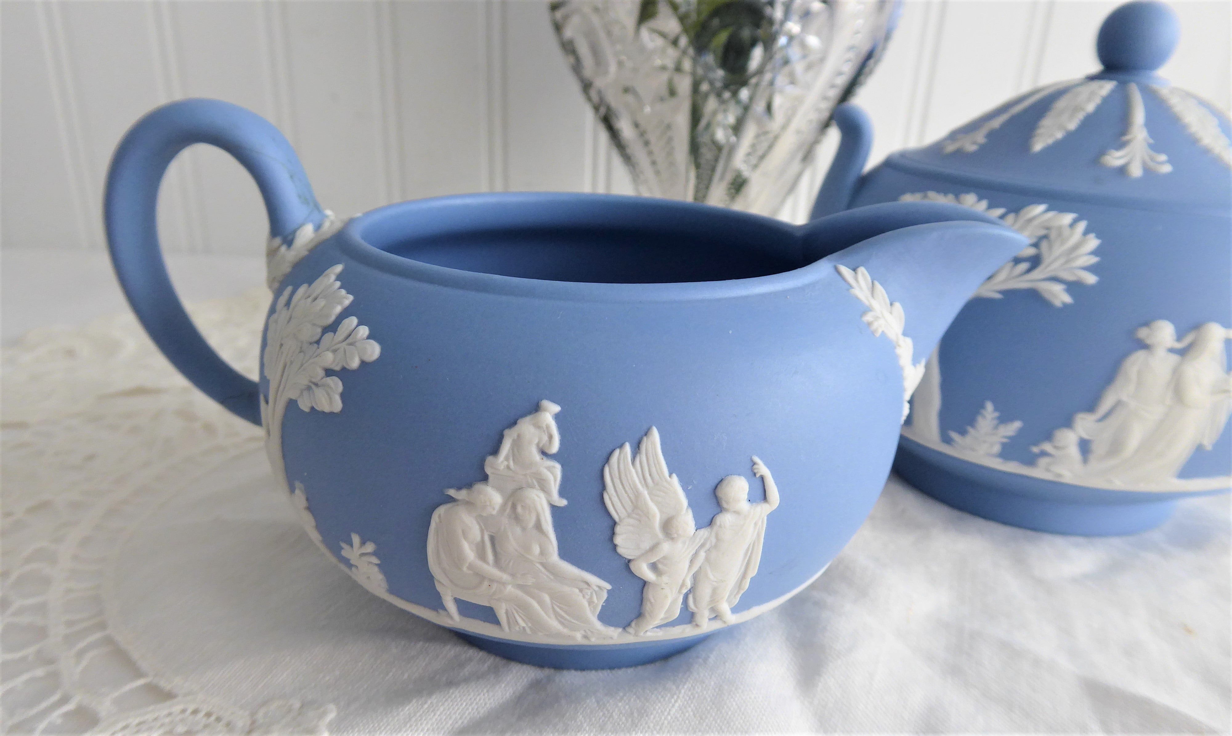 Wedgwood Blue Jasper Large Icarus Sacrifice To Ceres Sugar Bowl and Creamer Set - Vintage 1957-1961 Blue and White Ceramic Tea Accessories - Perfect for Afternoon Tea and Collectible Display