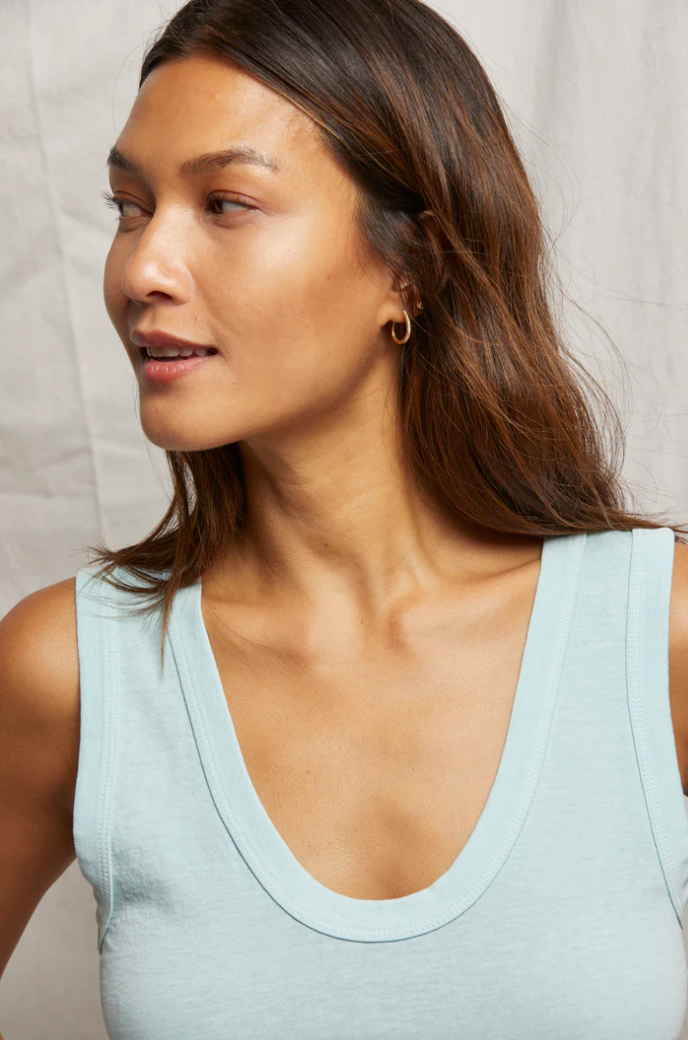 Best Women's Ribbed Scoop Neck White Tank Top - Soft & Stretchy Casual Tee for Summer, Layering, and Everyday Wear