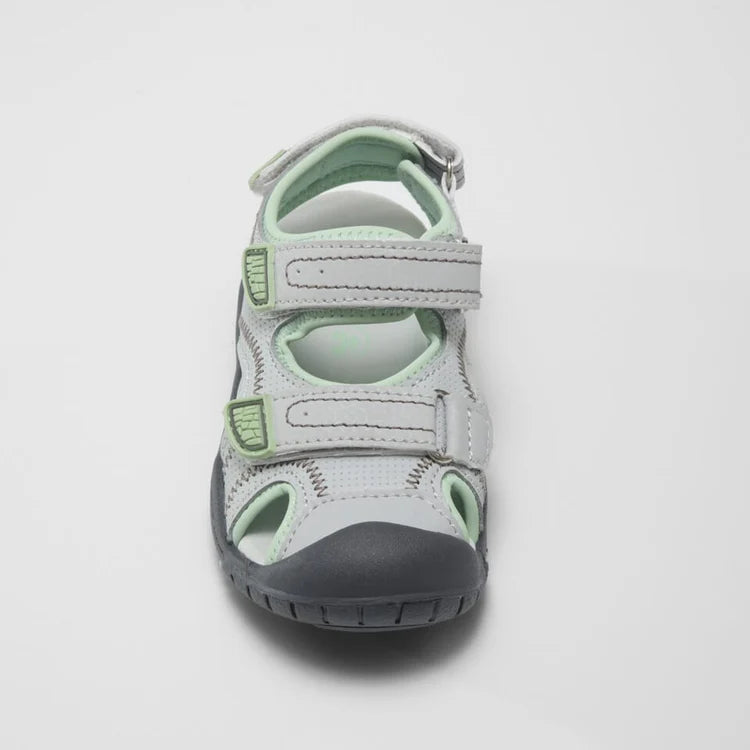 Kamik Light Grey Seaturtle2 Toddler Sandals - Waterproof Beach Shoes for Boys & Girls - Perfect for Summer Play, Poolside, and Outdoor Adventures