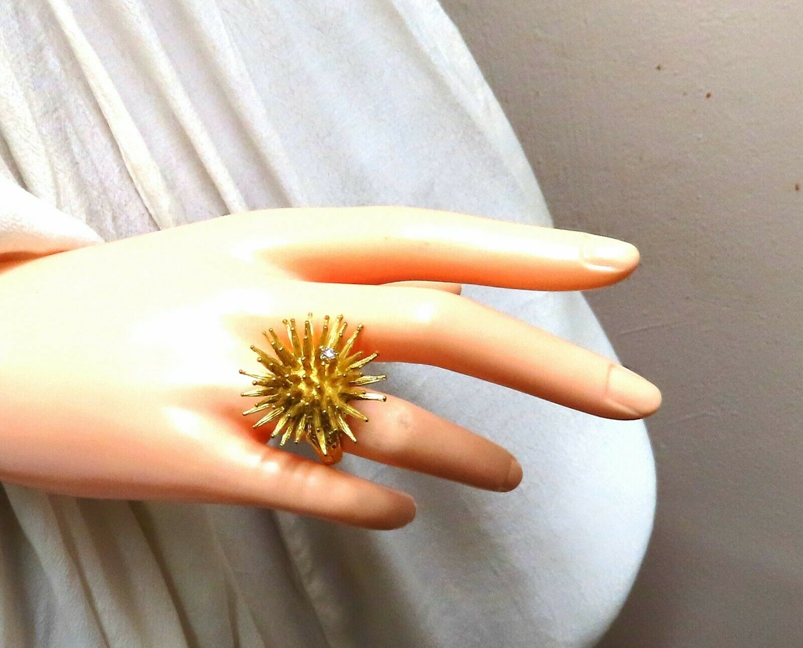 18kt Gold Corona Starburst 3D Diamond Ring - Tactical Military Style Jewelry for Women | Perfect for Prom, Wedding & Evening Gala Events