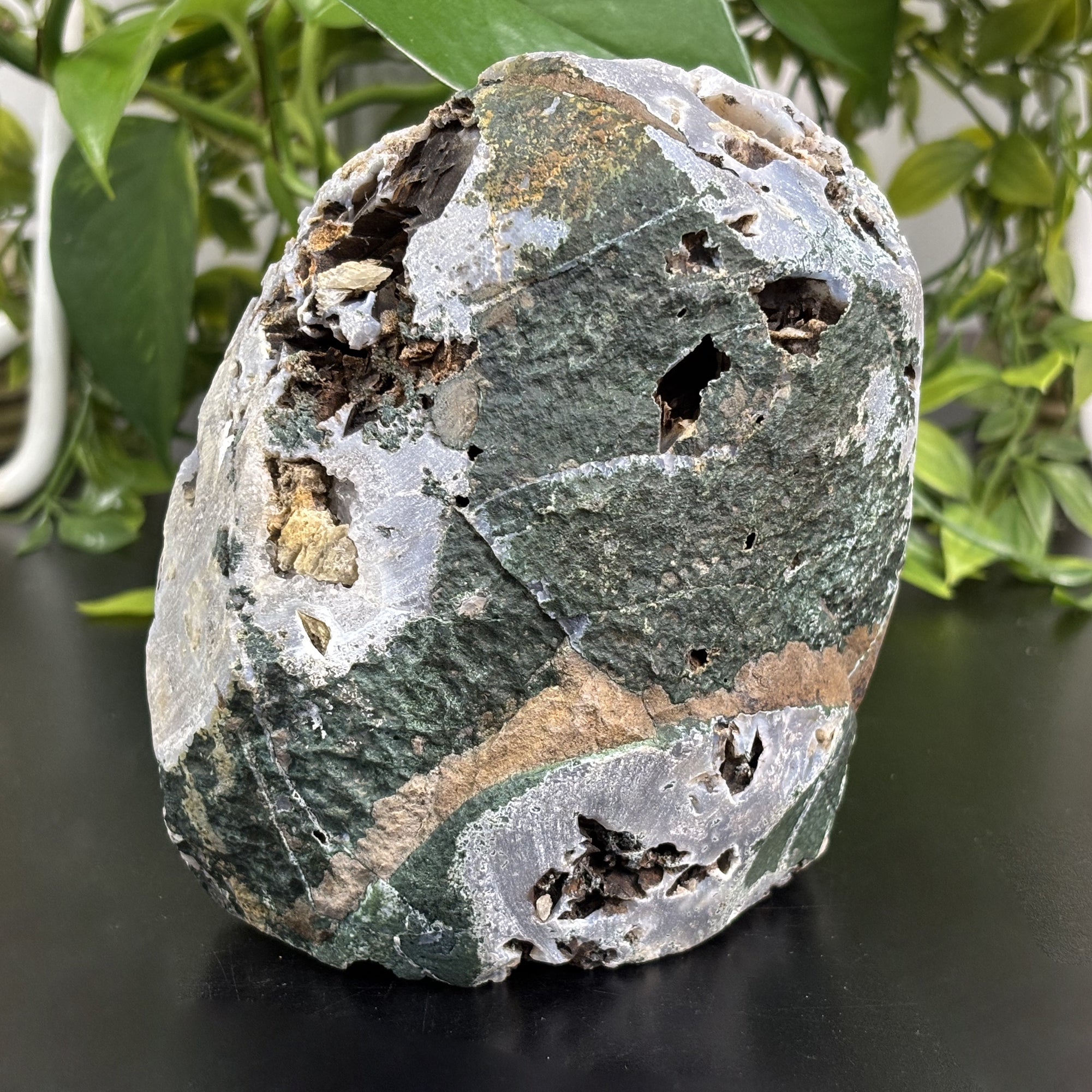 Natural Quartz Crystal Mineral Specimen - Rare Raw Healing Stone for Meditation, Energy Work & Spiritual Growth | RMI710 | Perfect for Home Decor, Yoga Spaces & Reiki Healing Rooms