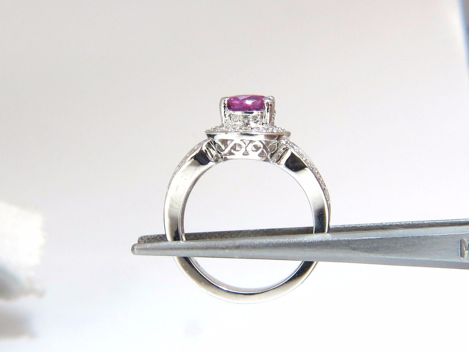2.68ct Natural Vivid Pink Sapphire & Diamond Ring in 18K Gold Split Shank Setting - Elegant Engagement, Anniversary Gift for Her