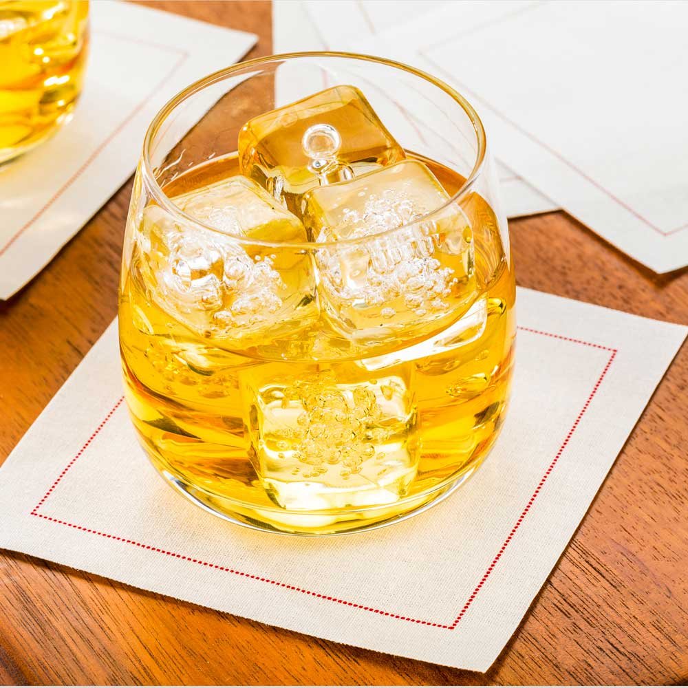 Restaurantware Napluxe 4.5 x 4.5 Inch White Cocktail Napkins - 500 Pack Premium Disposable Beverage Napkins | Soft Sustainable Cotton, Highly Absorbent | Perfect for Weddings, Birthdays, Bars & Cocktail Parties