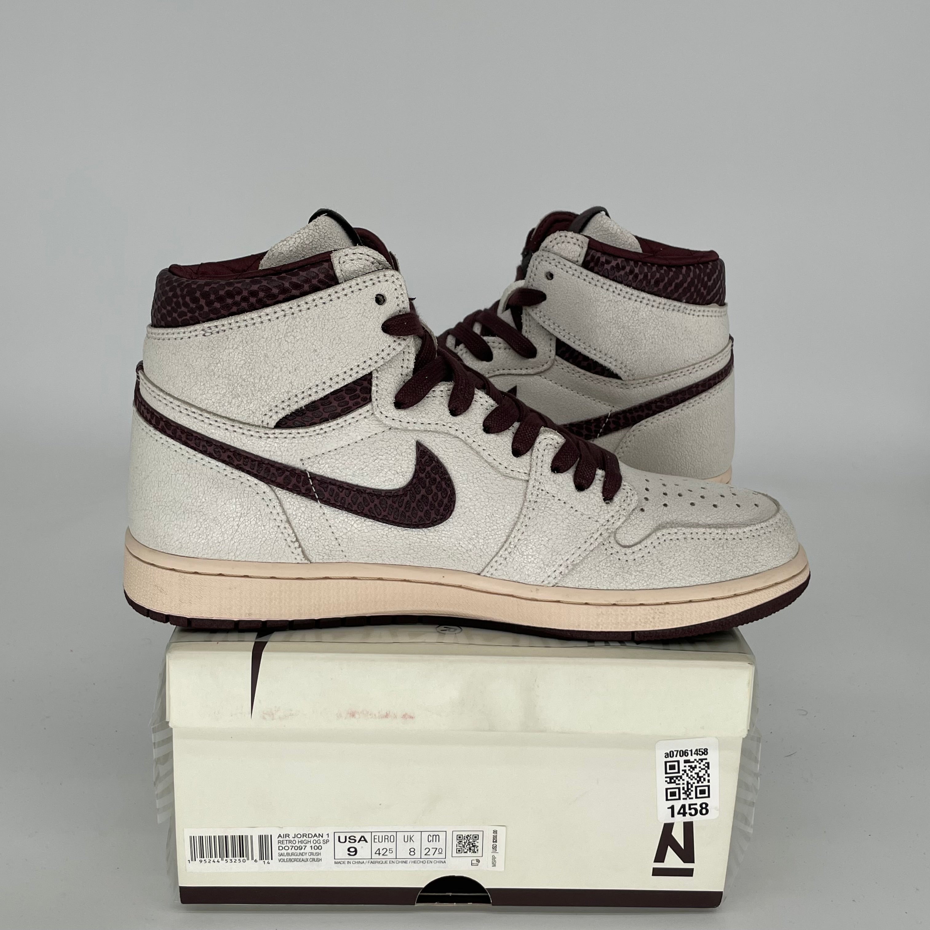 AIR JORDAN 1 Retro High OG 