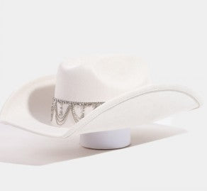Rhinestone Chain Link Western Ivory Cowboy Hat for Women - Sparkling Cowgirl Hat with Crystal Decorations - Perfect for Rodeo, Country Music Festivals & Western Parties
