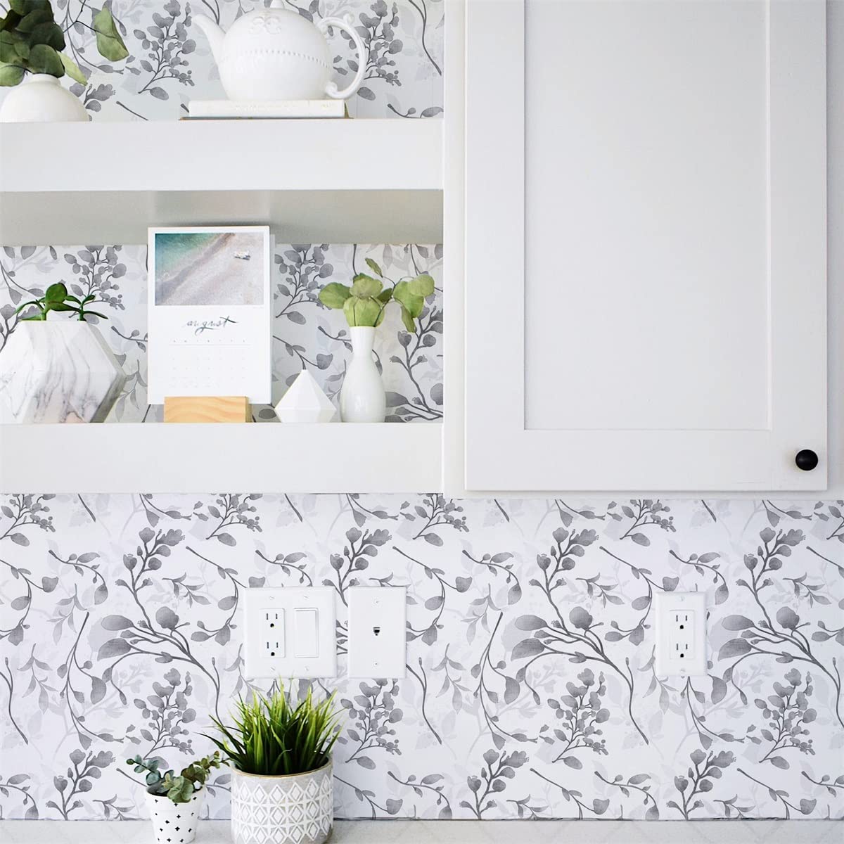 Orainege Grey Floral Peel and Stick Wallpaper - 17.7x118.1 Inch Modern Vinyl Flower Wallpaper with Leaves - Self-Adhesive Contact Paper for Bedroom, Kitchen, Living Room Decor