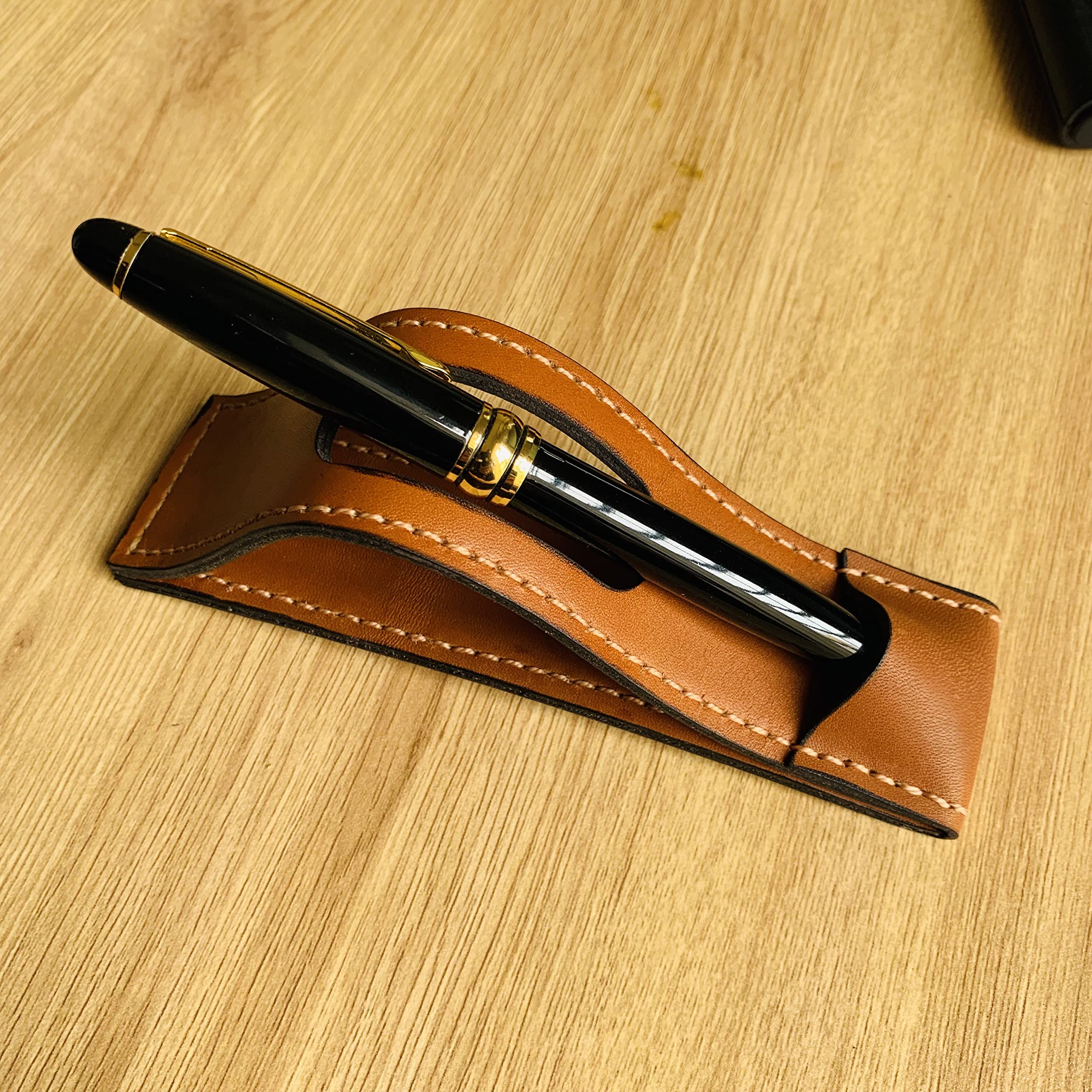 Handmade Leather Pen & Pencil Holder - Premium Desk Organizer for Office, School & Workshop - Perfect Gift for Writers & Professionals (Ideal for Desk Organization & Stationery Storage)