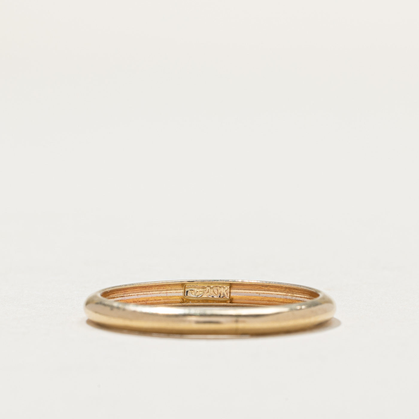 10K Yellow Gold Wedding Band for Women - 2.3mm Thin Comfort Fit Ring - Size 8 - Perfect for Engagement, Anniversary & Everyday Jewelry